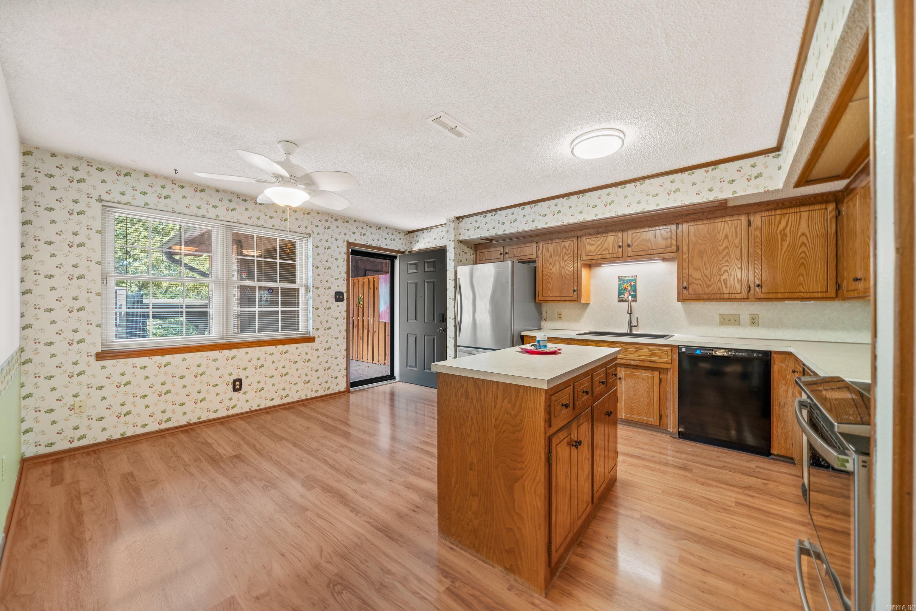 210 Carl  Hot Springs, AR