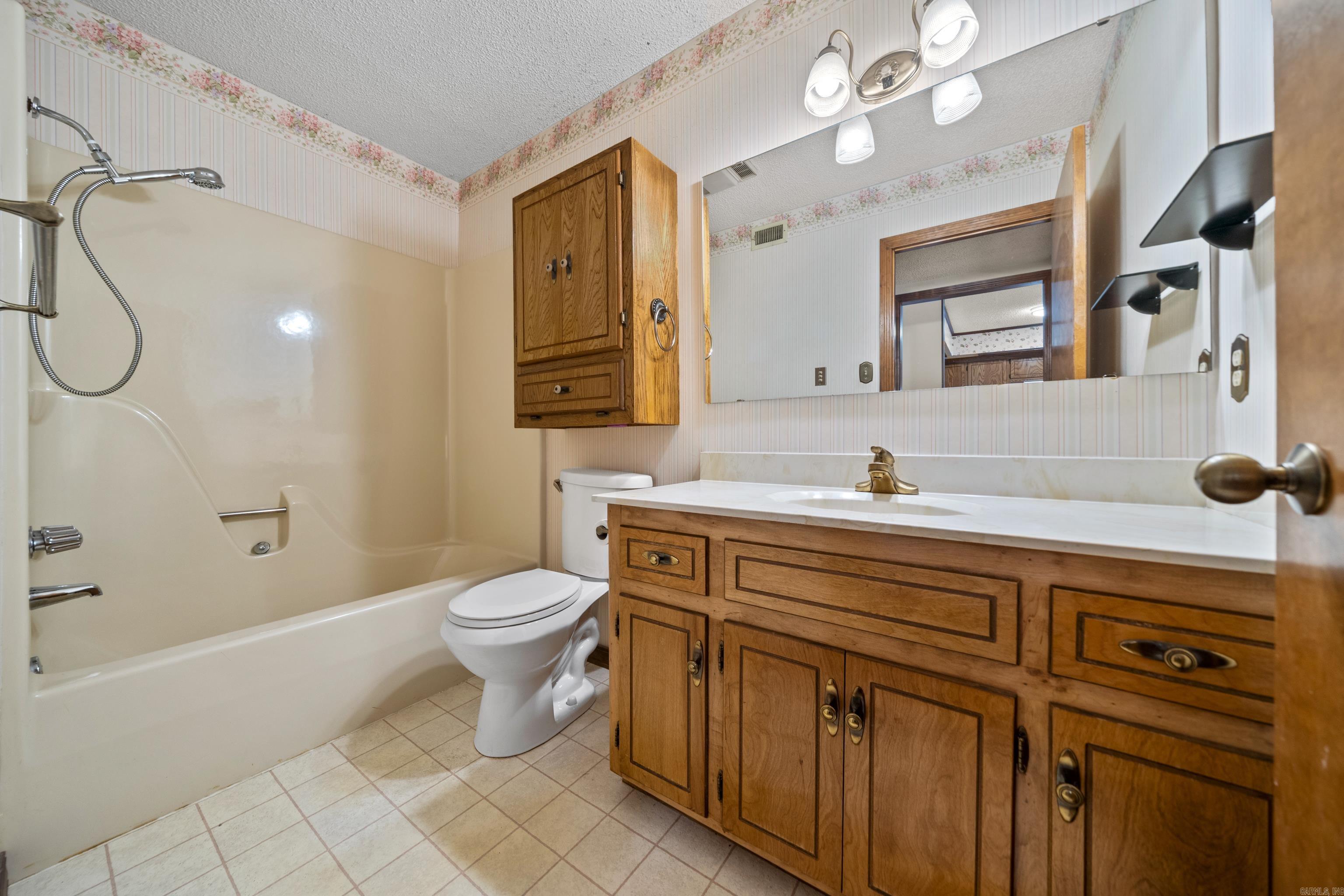 210 Carl  Hot Springs, AR