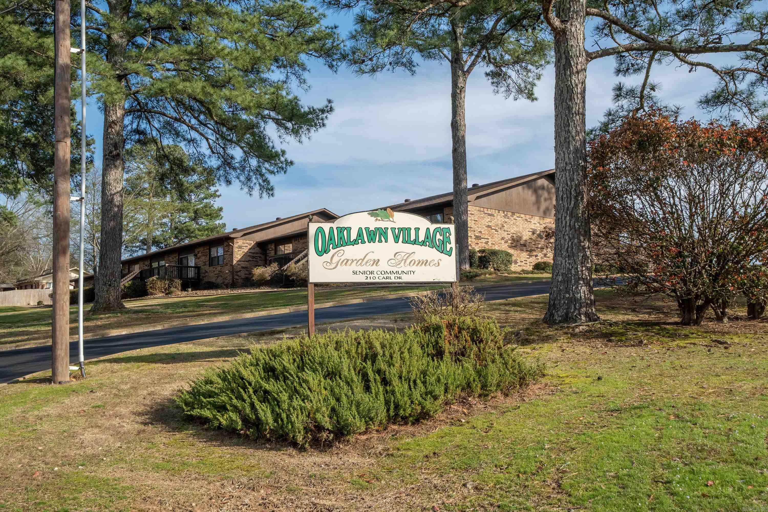 210 Carl  Hot Springs, AR