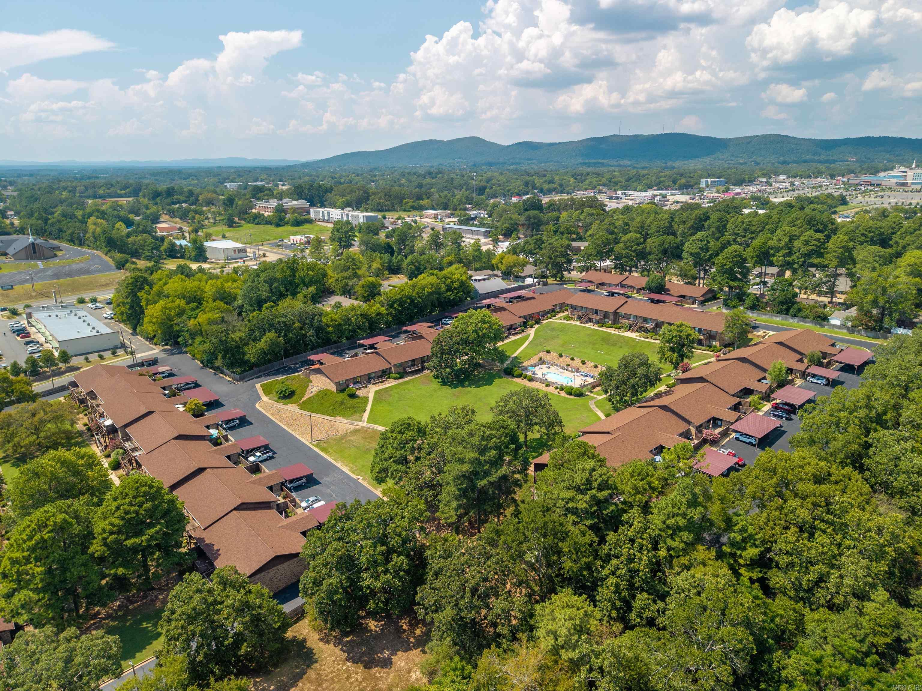 210 Carl  Hot Springs, AR