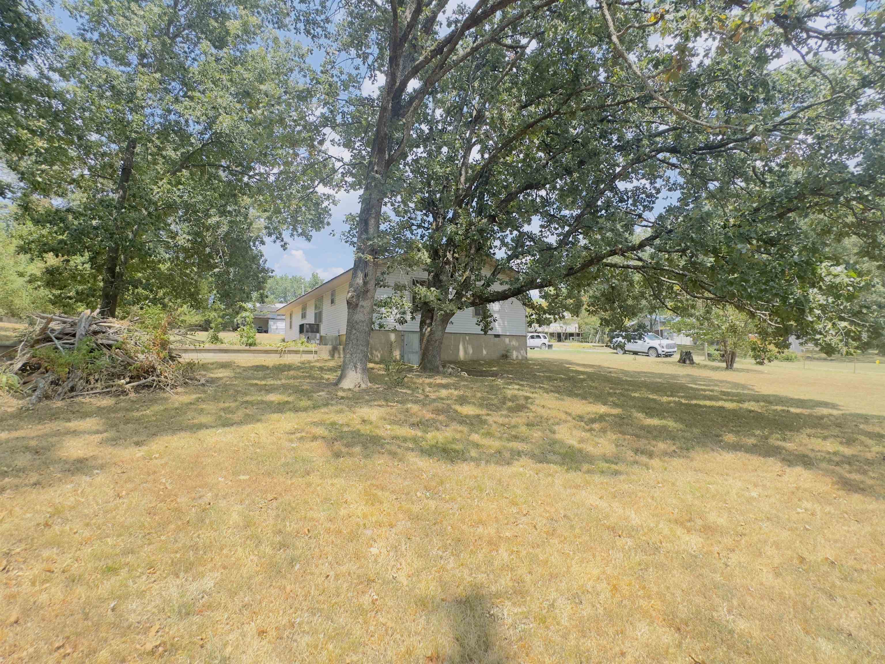 26 Sheffield Road  Melbourne, AR