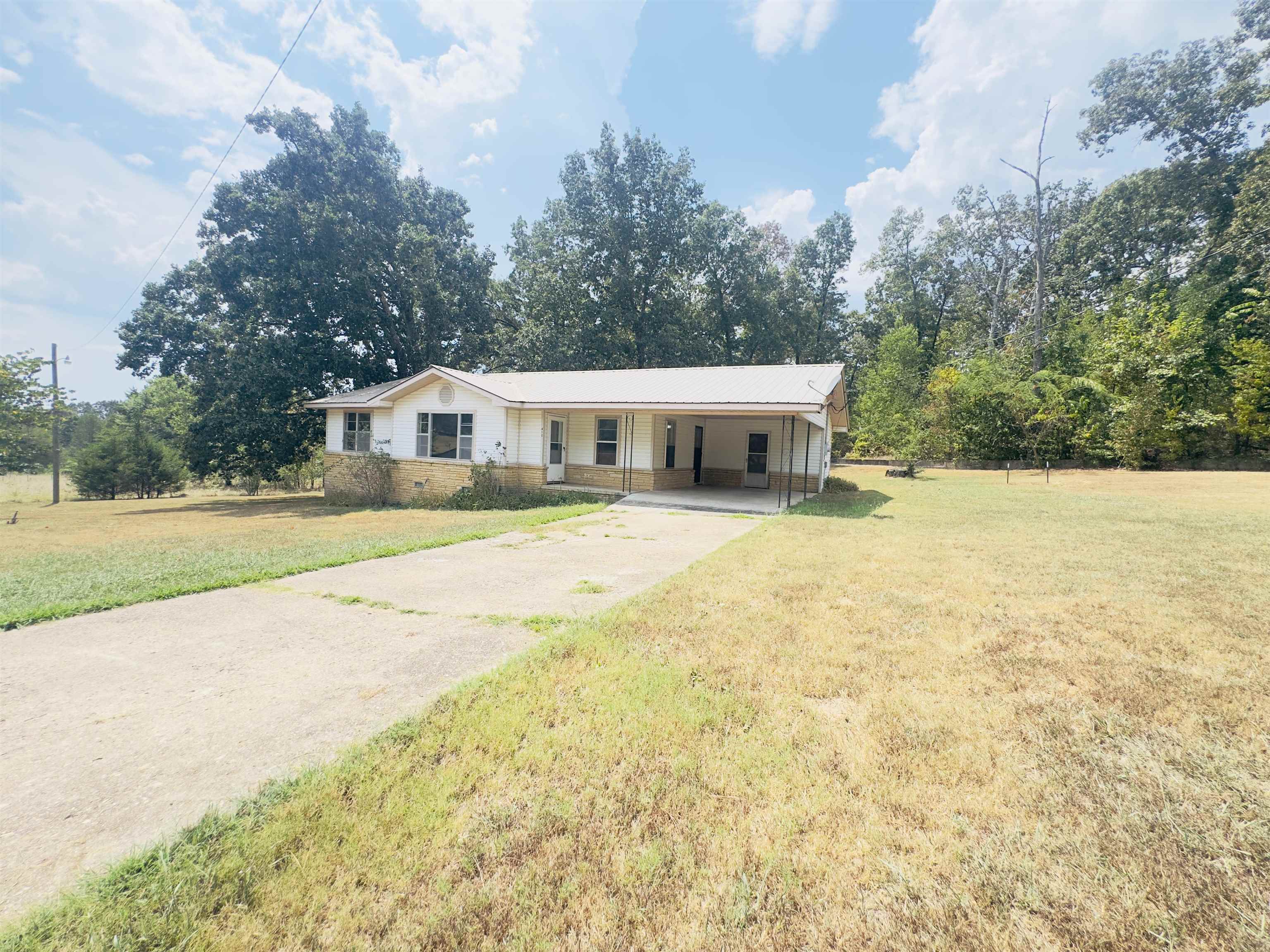 26 Sheffield Road  Melbourne, AR