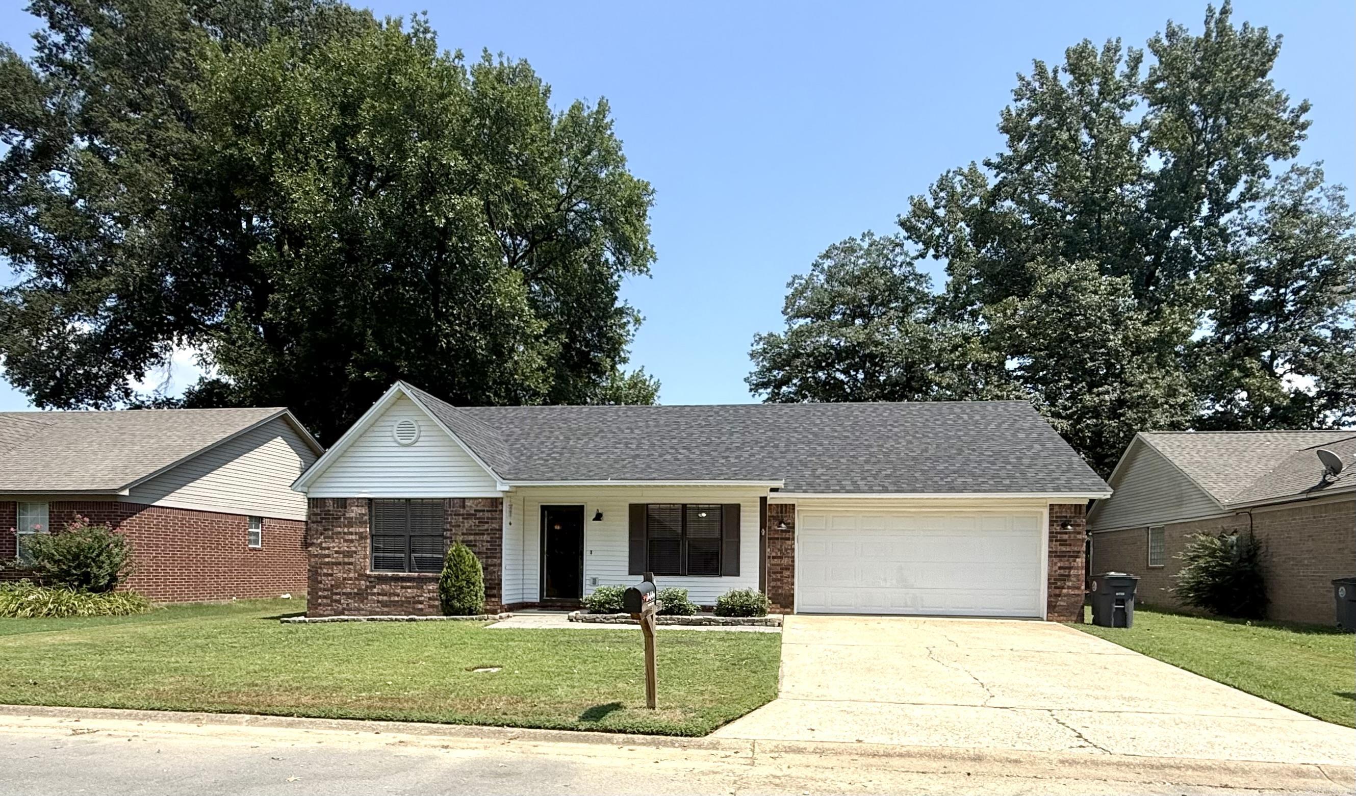 102 Lelia  Searcy, AR