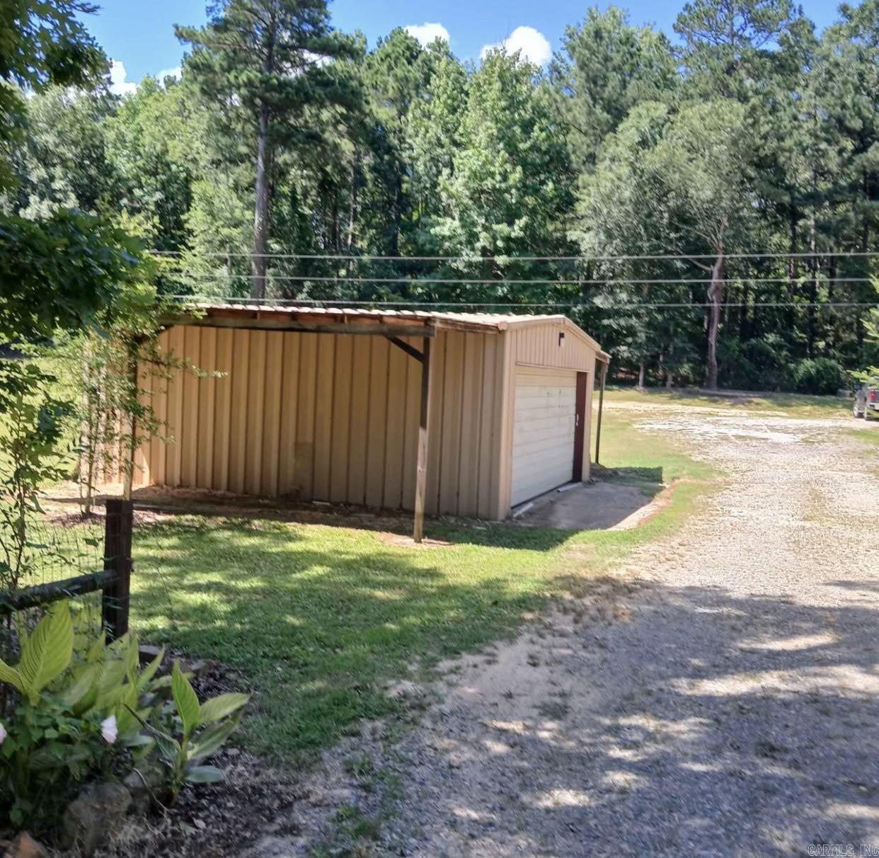188 Stand Lane Bismarck, AR 71929