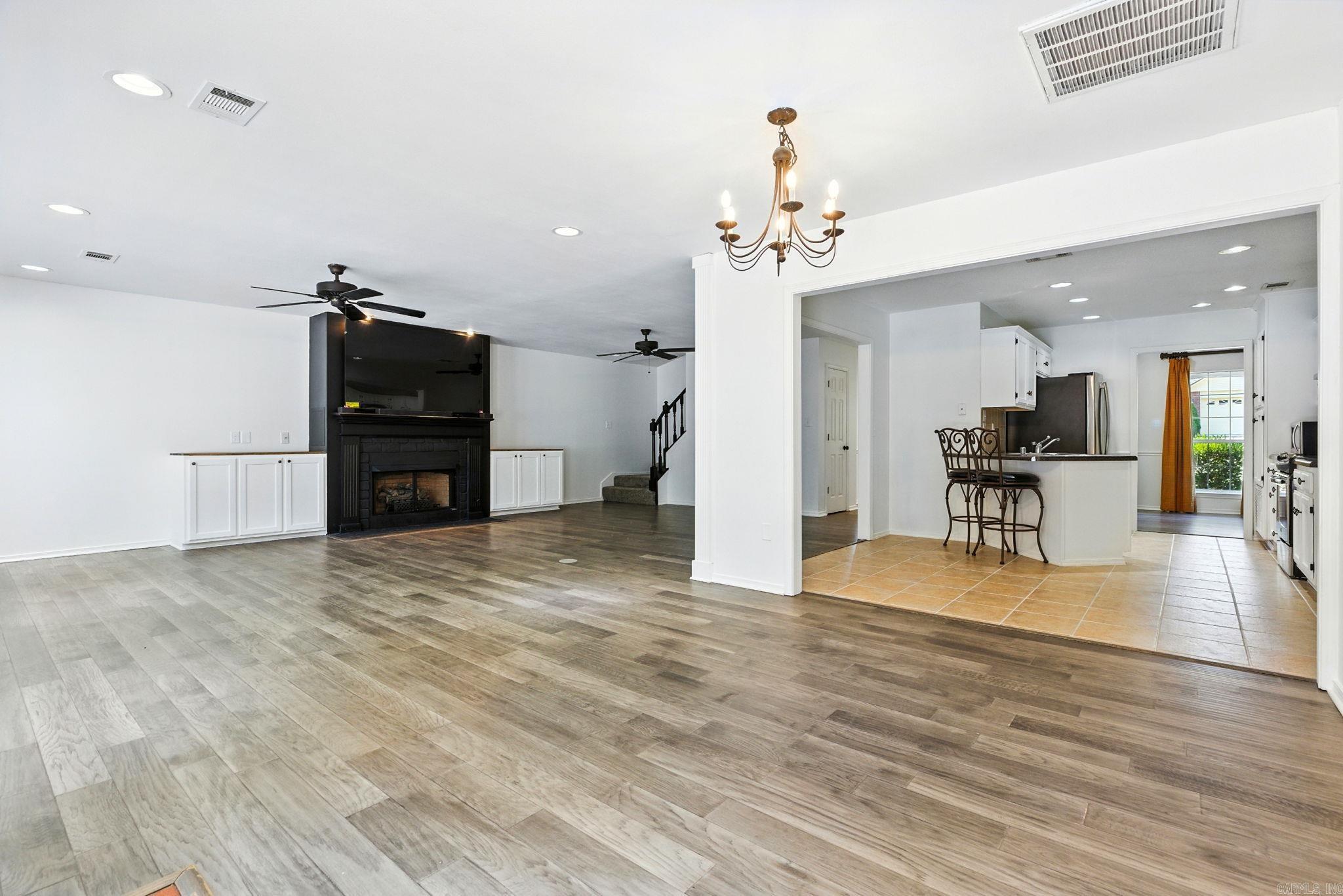 607 Holly Lynn  Bryant, AR