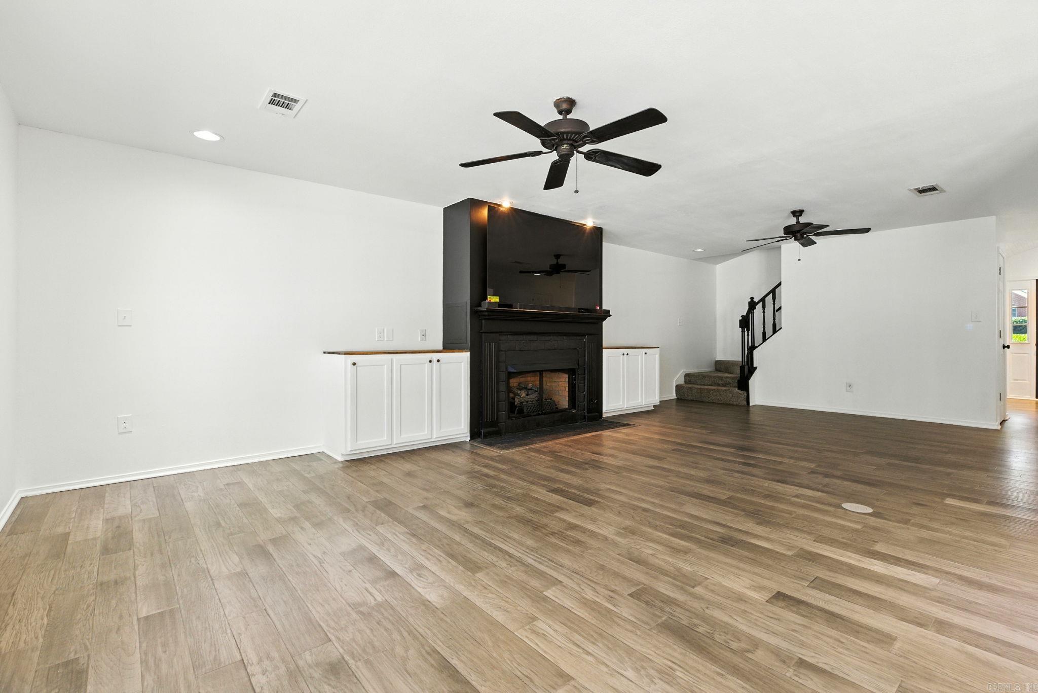 607 Holly Lynn  Bryant, AR