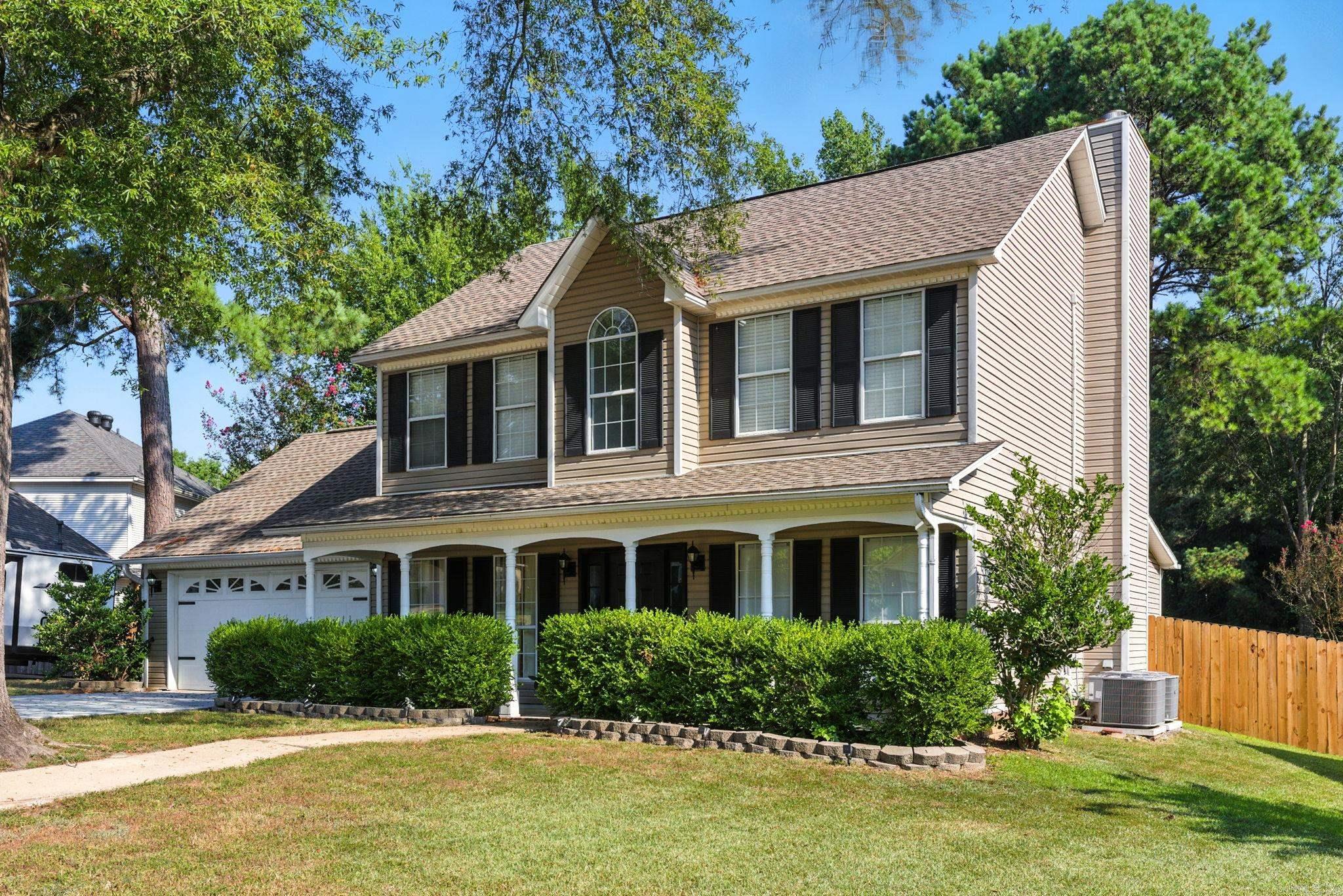 607 Holly Lynn  Bryant, AR