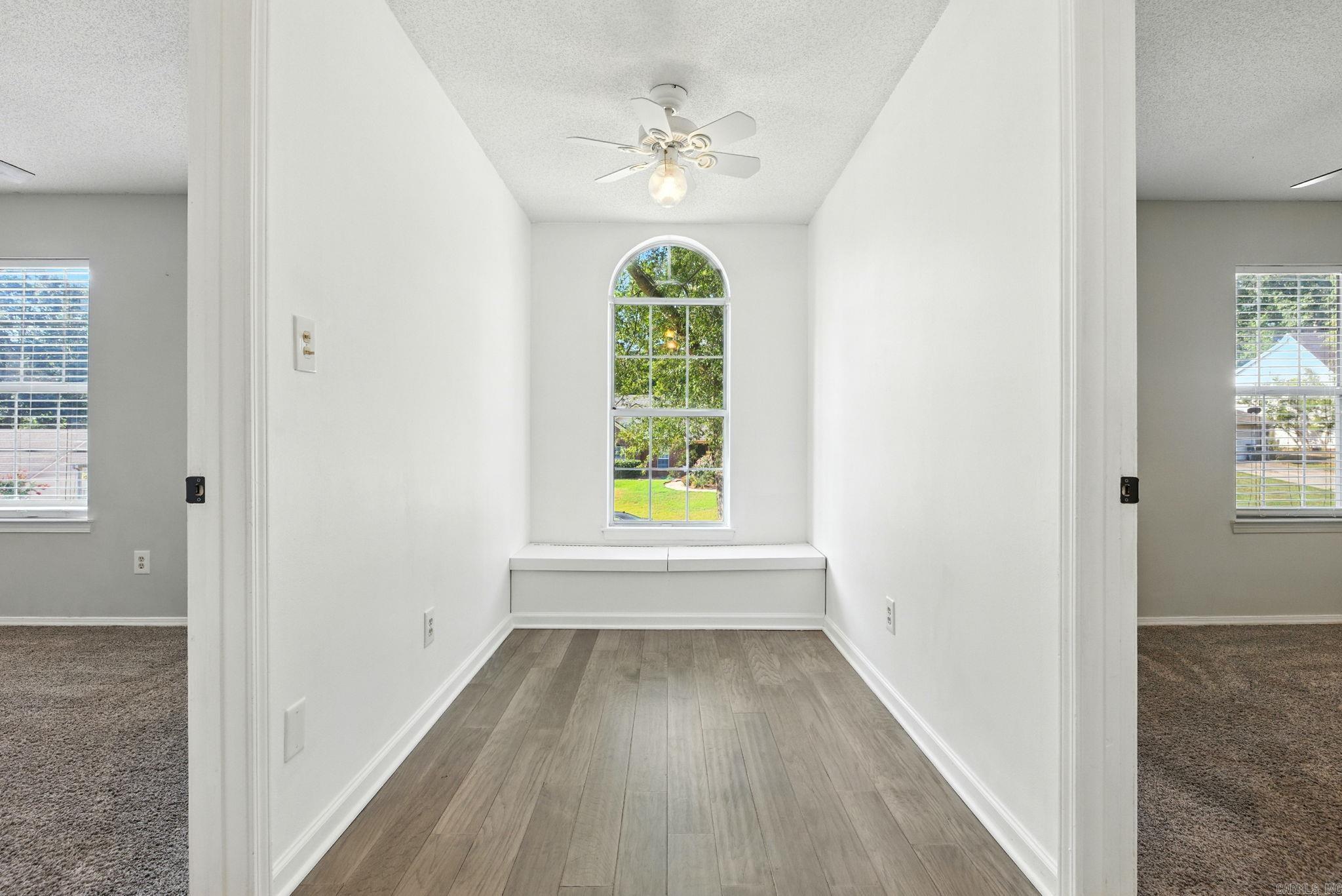 607 Holly Lynn  Bryant, AR