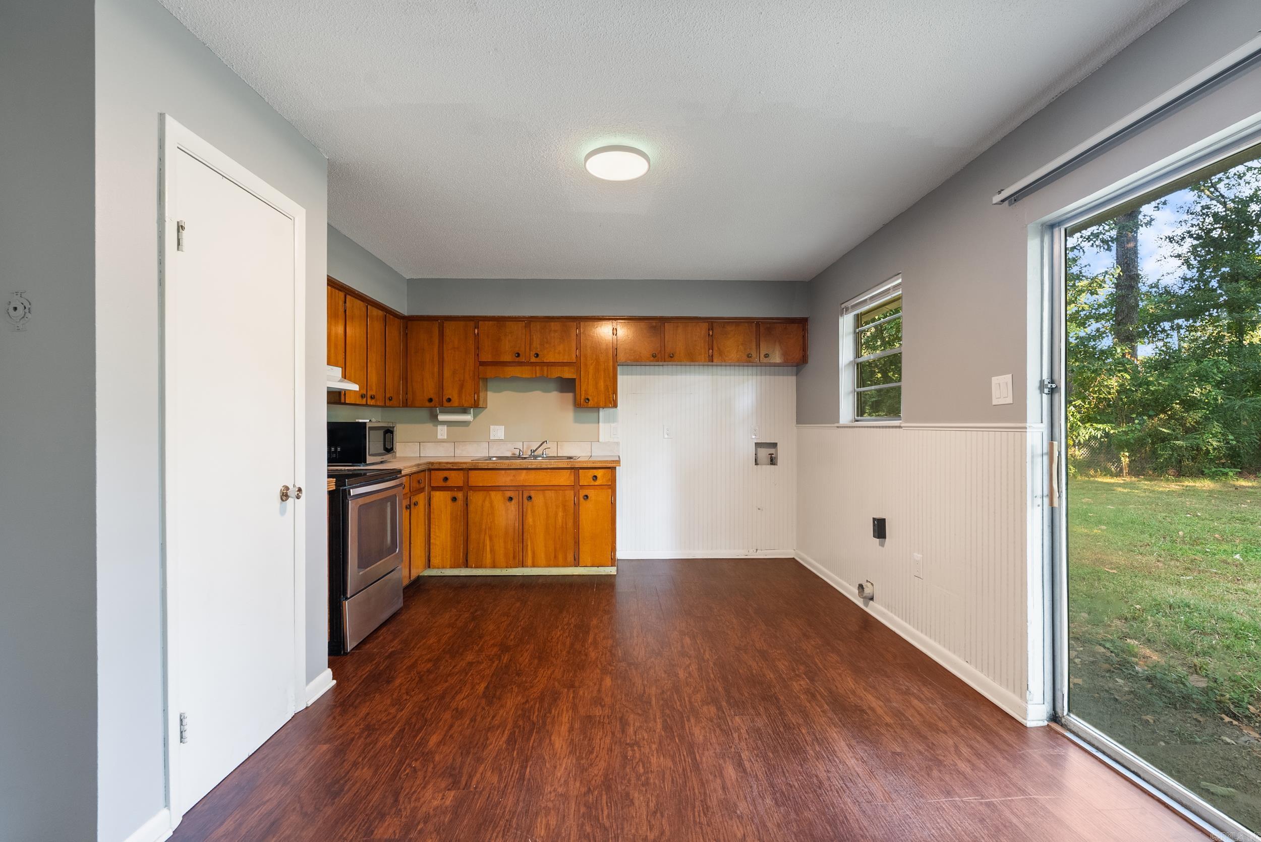 2210 Arkansas  Conway, AR