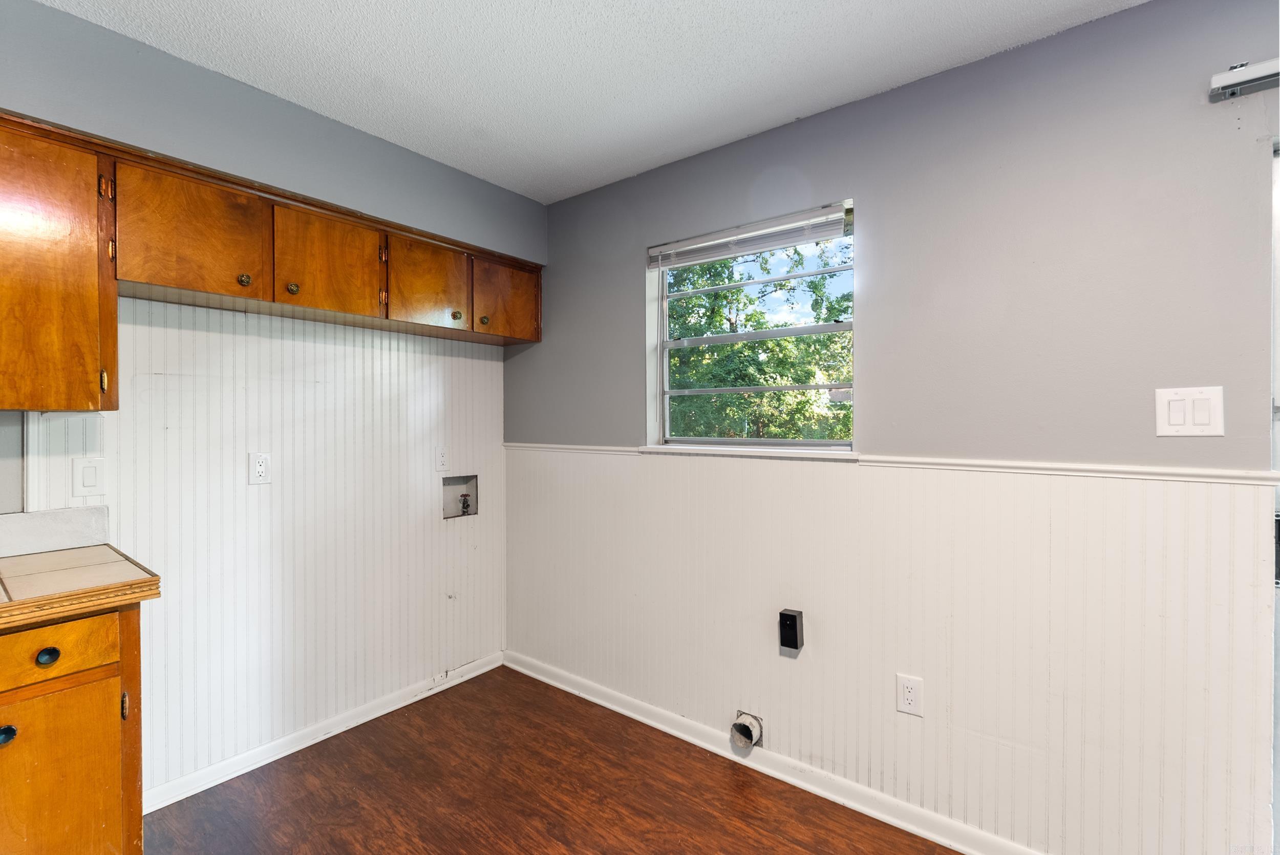 2210 Arkansas  Conway, AR