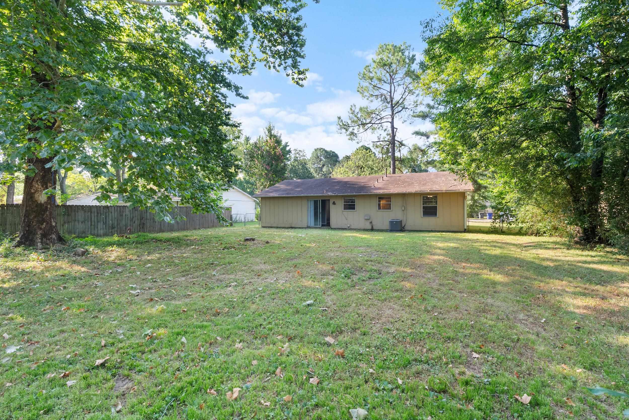 2210 Arkansas  Conway, AR
