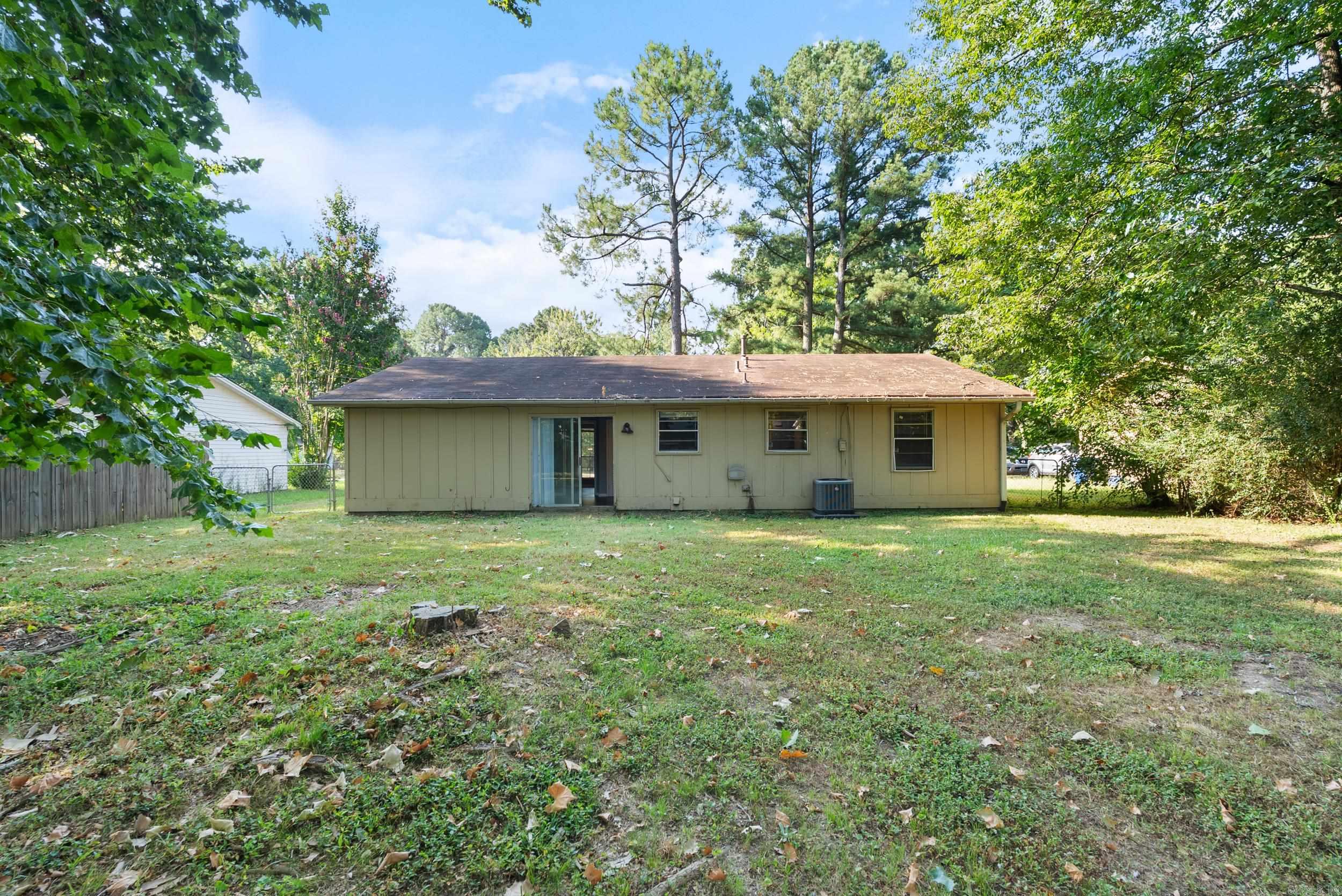 2210 Arkansas  Conway, AR