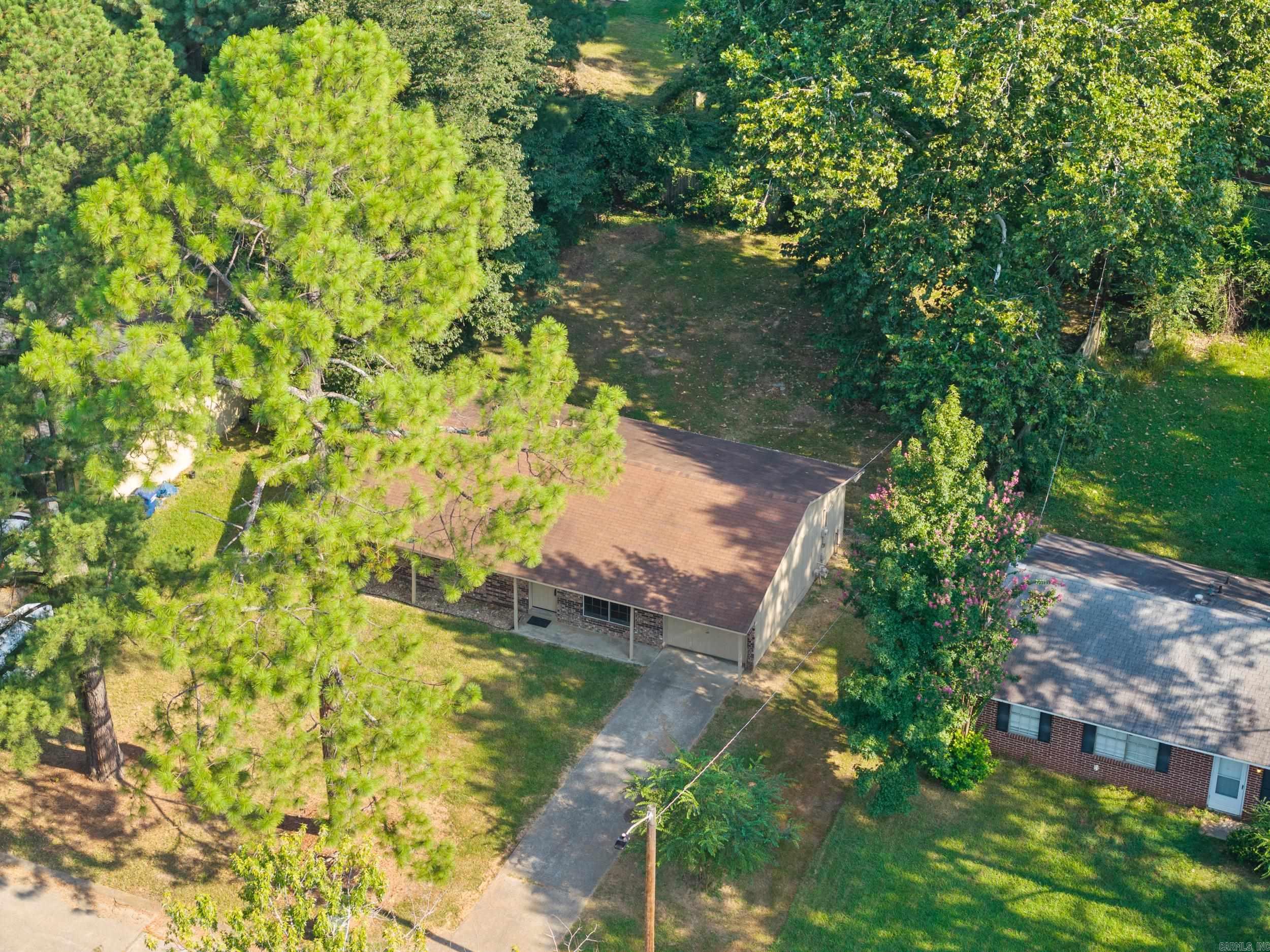 2210 Arkansas  Conway, AR