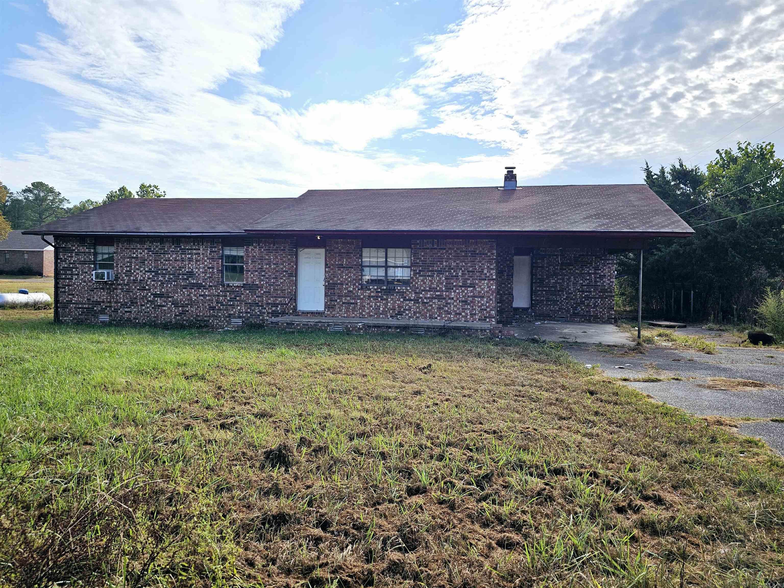 234 Peach  Houston, AR