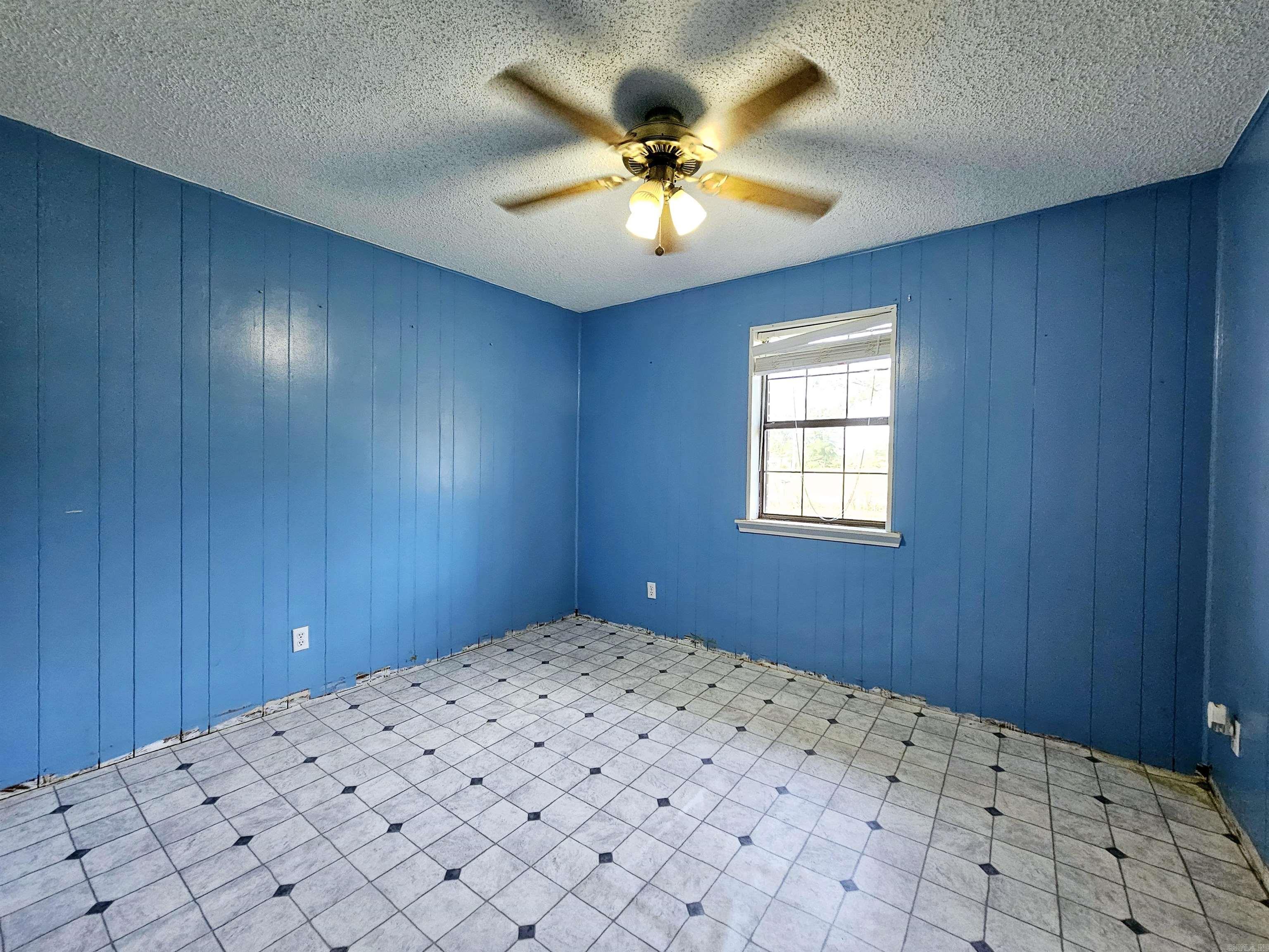 234 Peach  Houston, AR