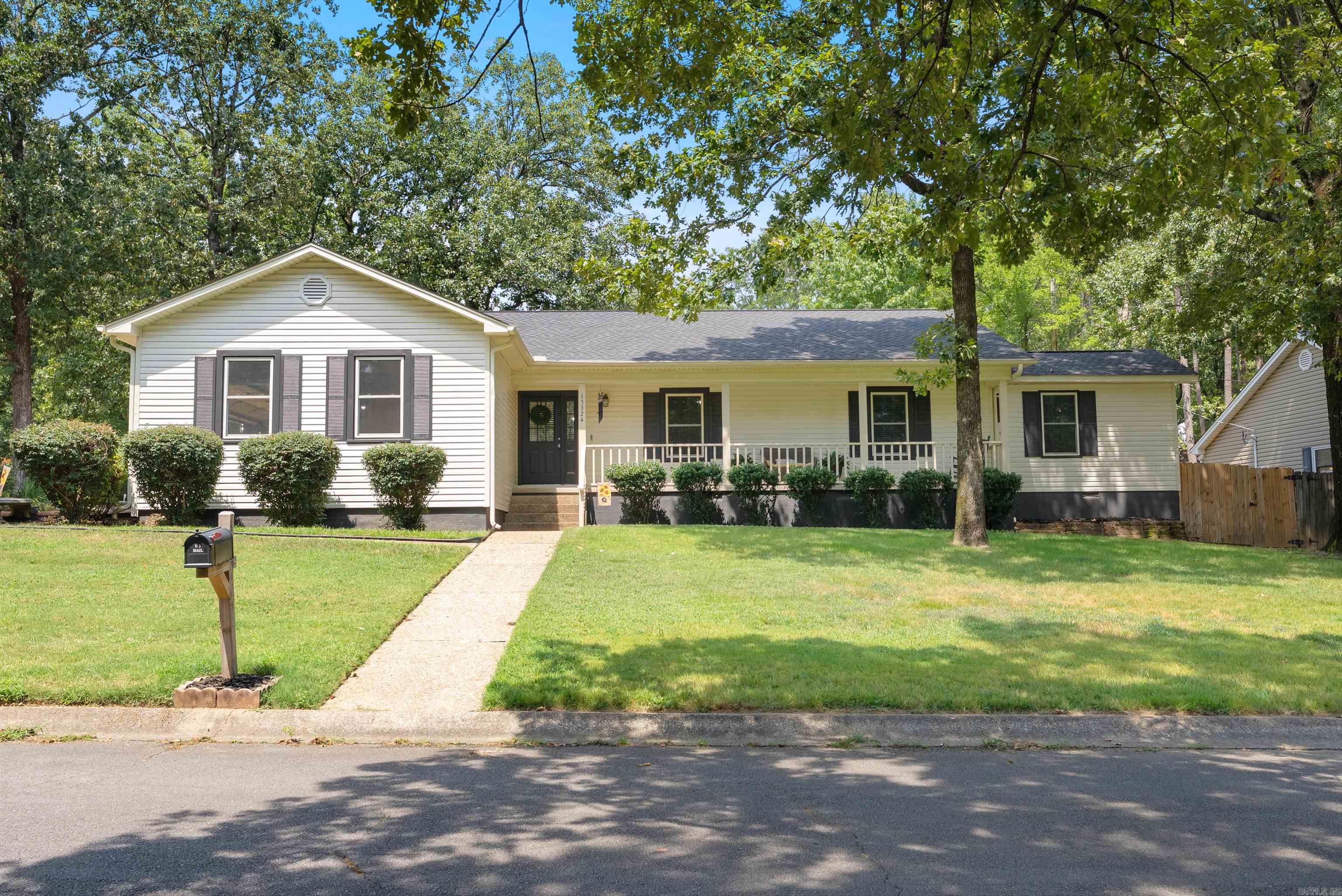 13324 Cedar Point  Little Rock, AR