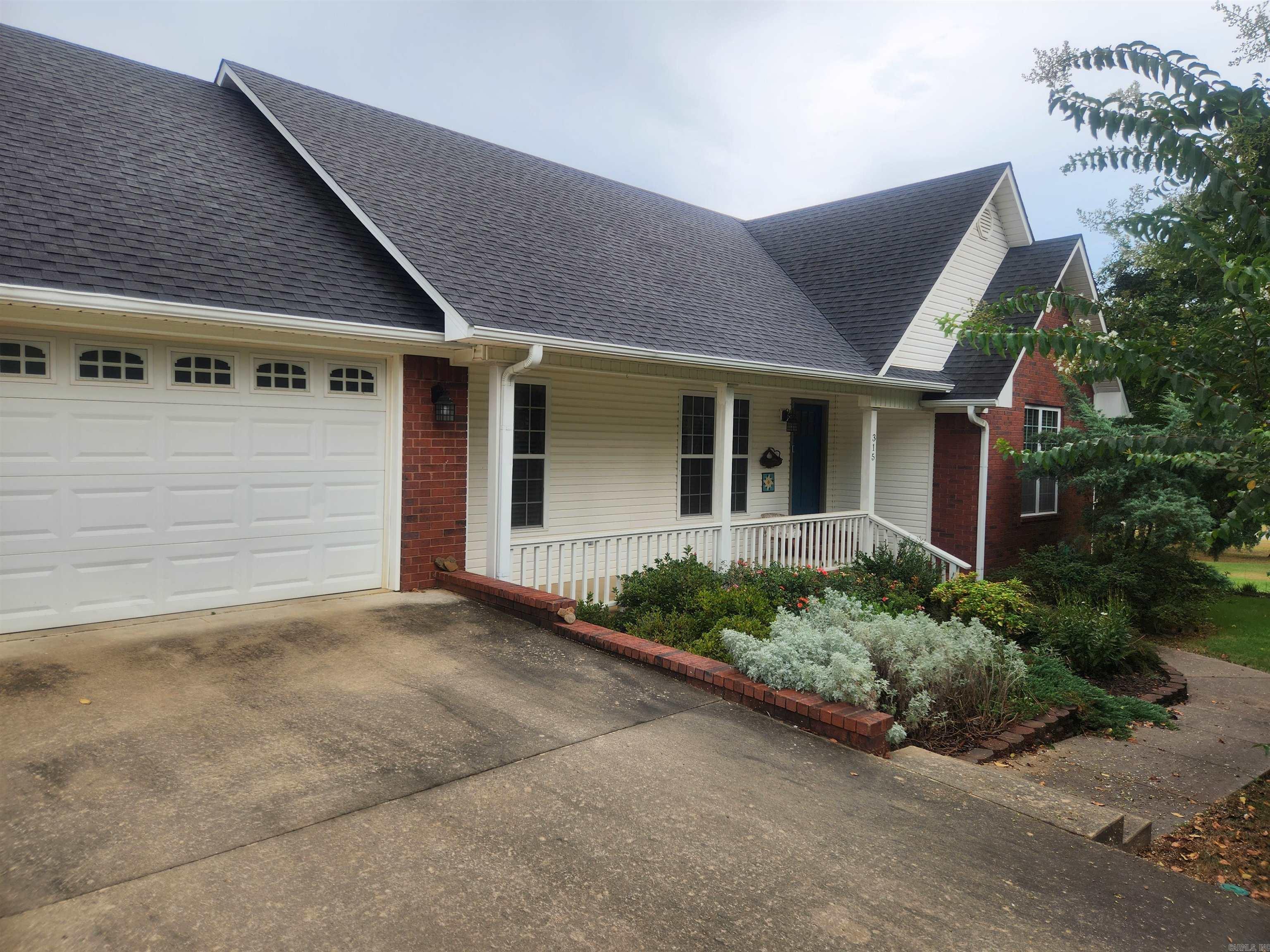 315 Private Road 3393 Road Clarksville, AR 72830