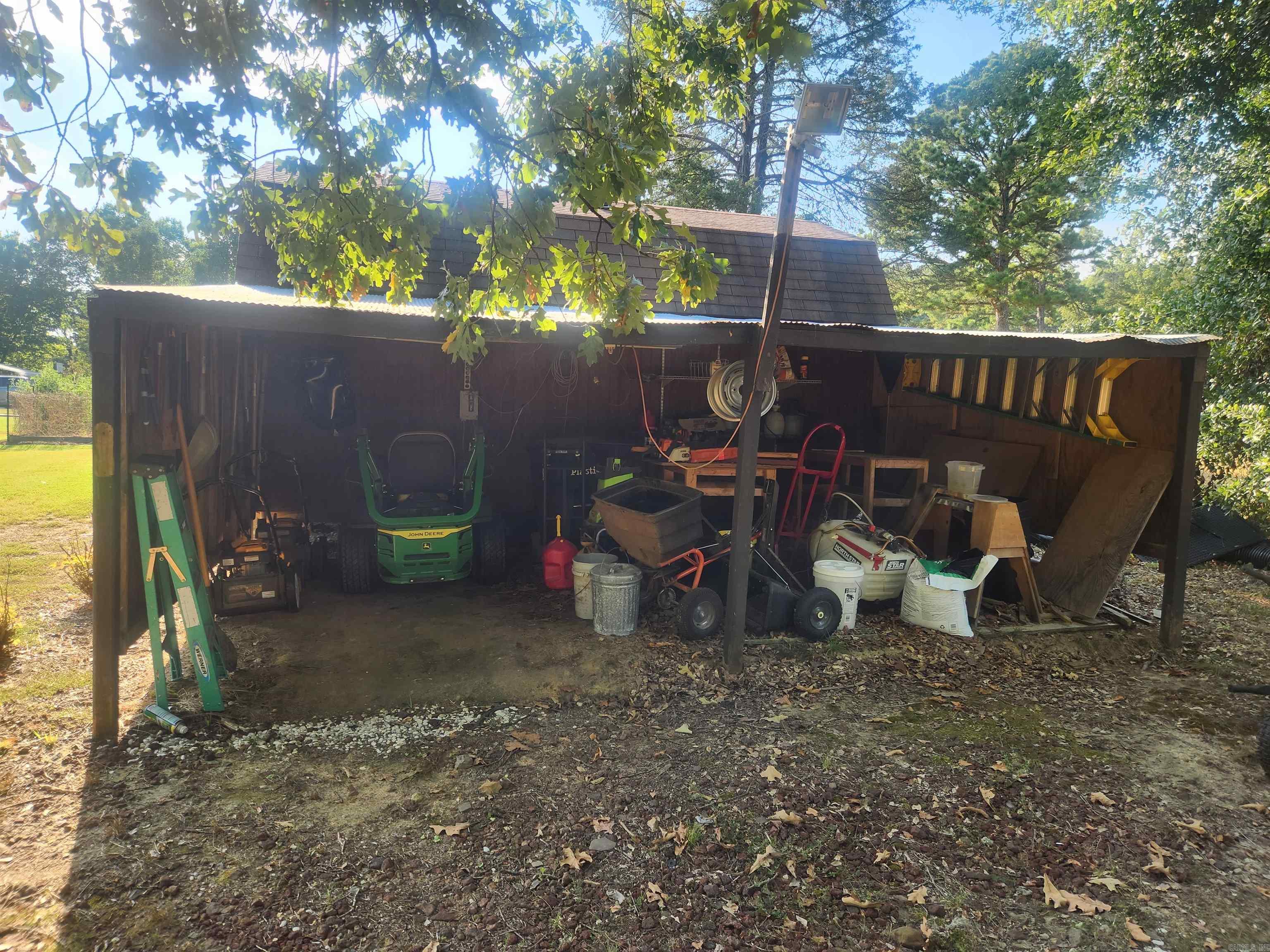315 Private Road 3393 Road Clarksville, AR 72830