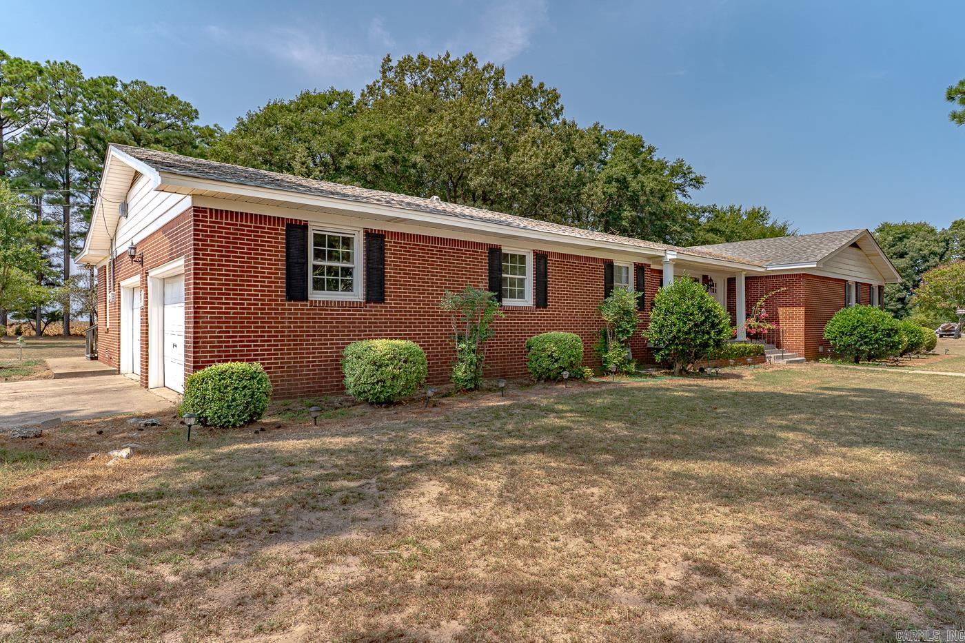 809 Hickory Rd  Lake City, AR