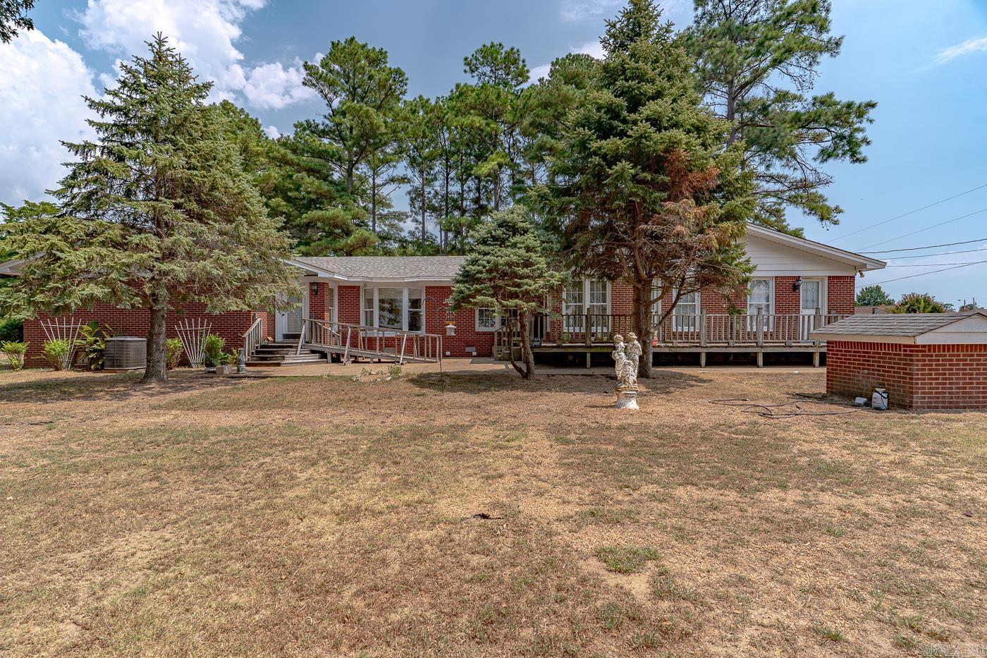 809 Hickory Rd  Lake City, AR