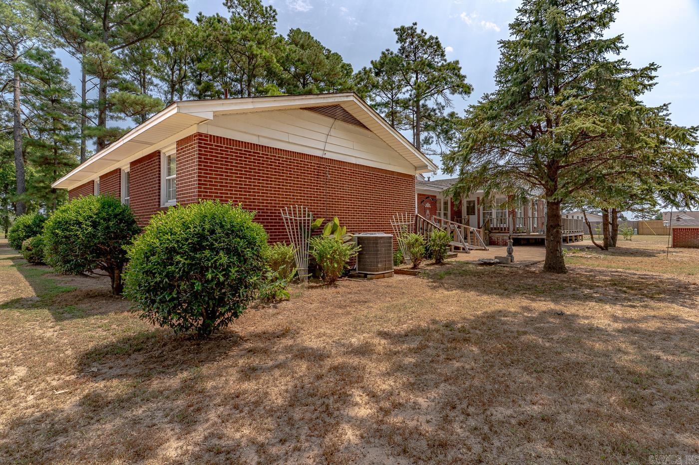 809 Hickory Rd  Lake City, AR