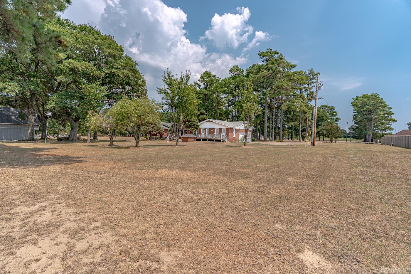809 Hickory Rd  Lake City, AR