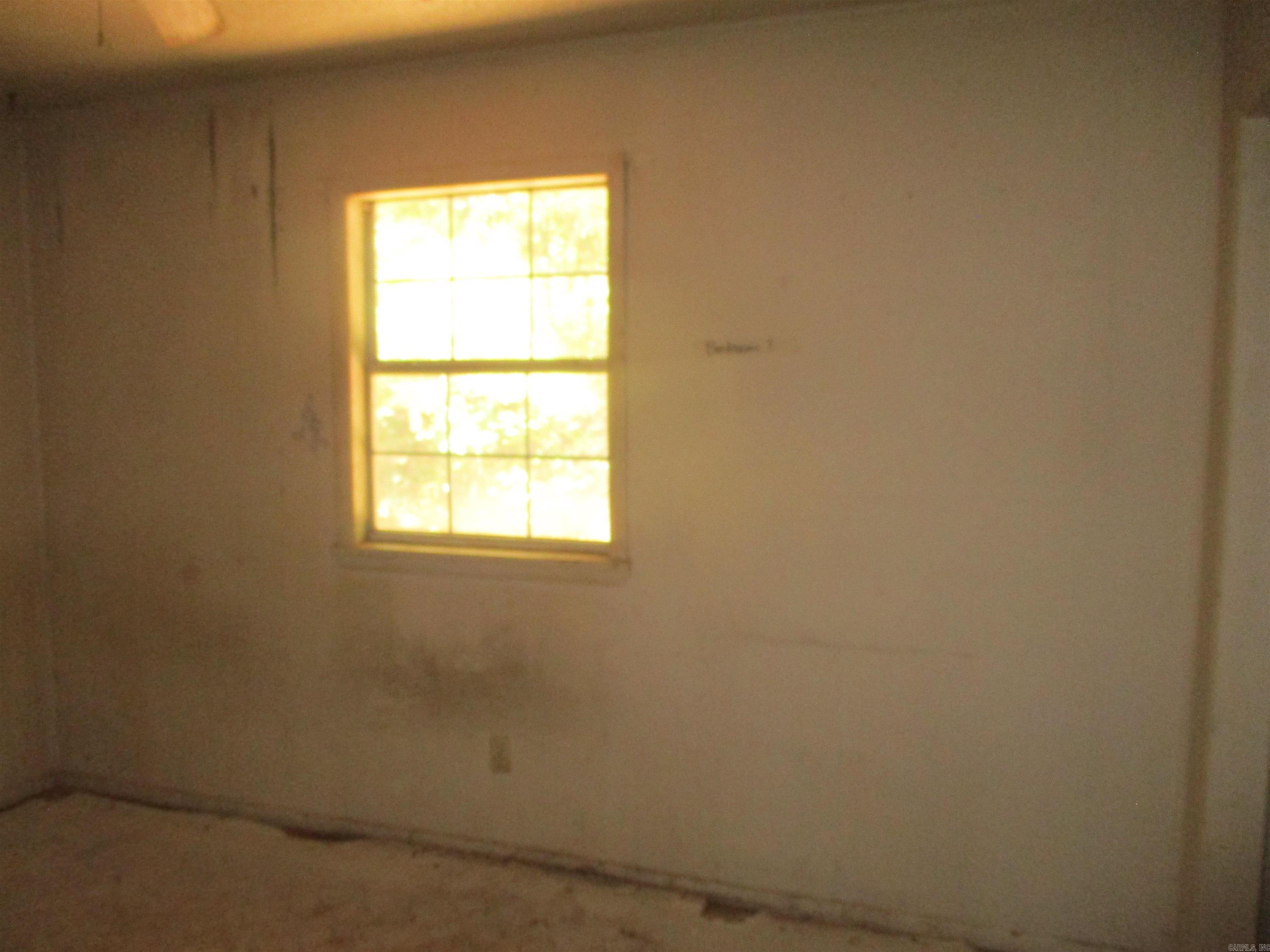 520 W Valley  Perryville, AR