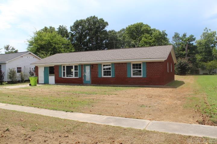 1912 S Lowe  Stuttgart, AR