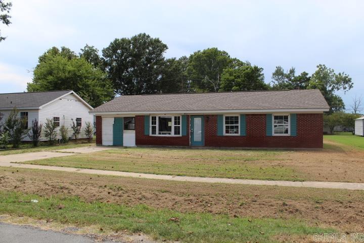 1912 S Lowe  Stuttgart, AR