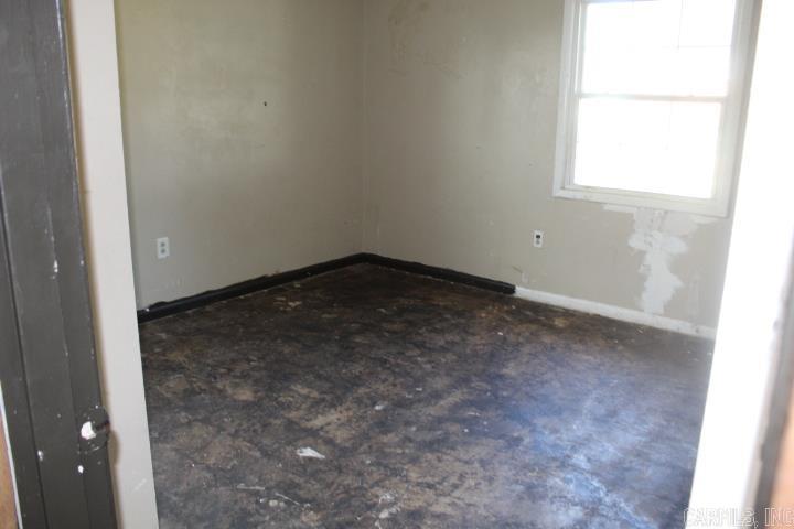 1912 S Lowe  Stuttgart, AR