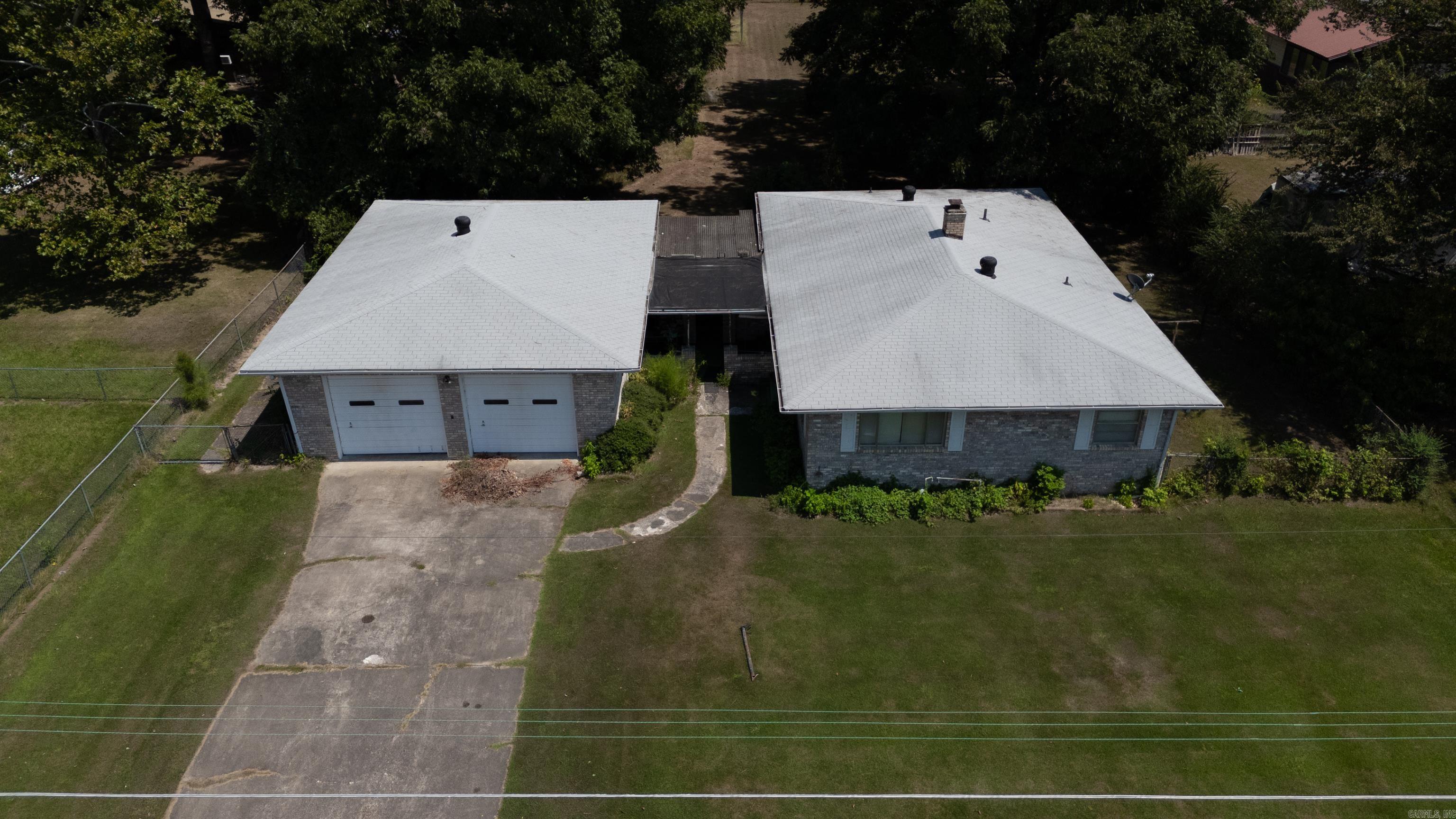 604 N Grand Ave  McRae, AR