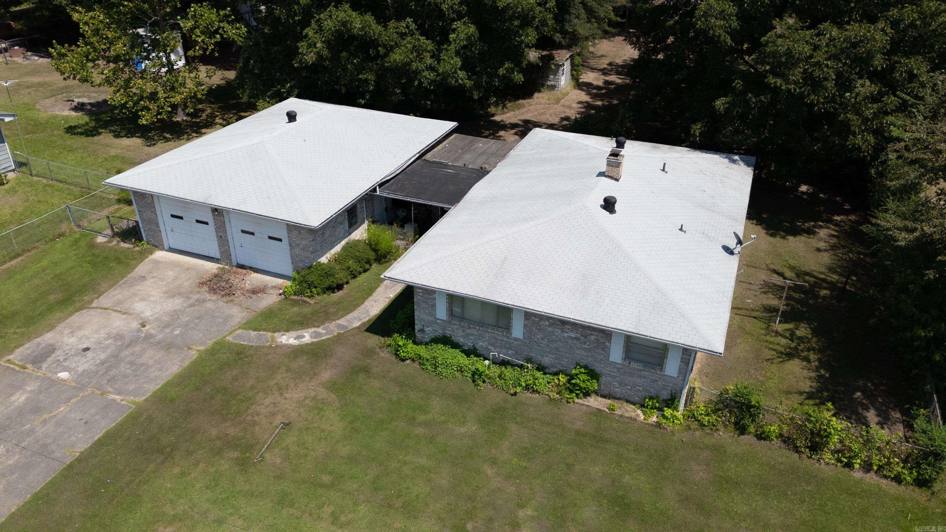 604 N Grand Ave  McRae, AR