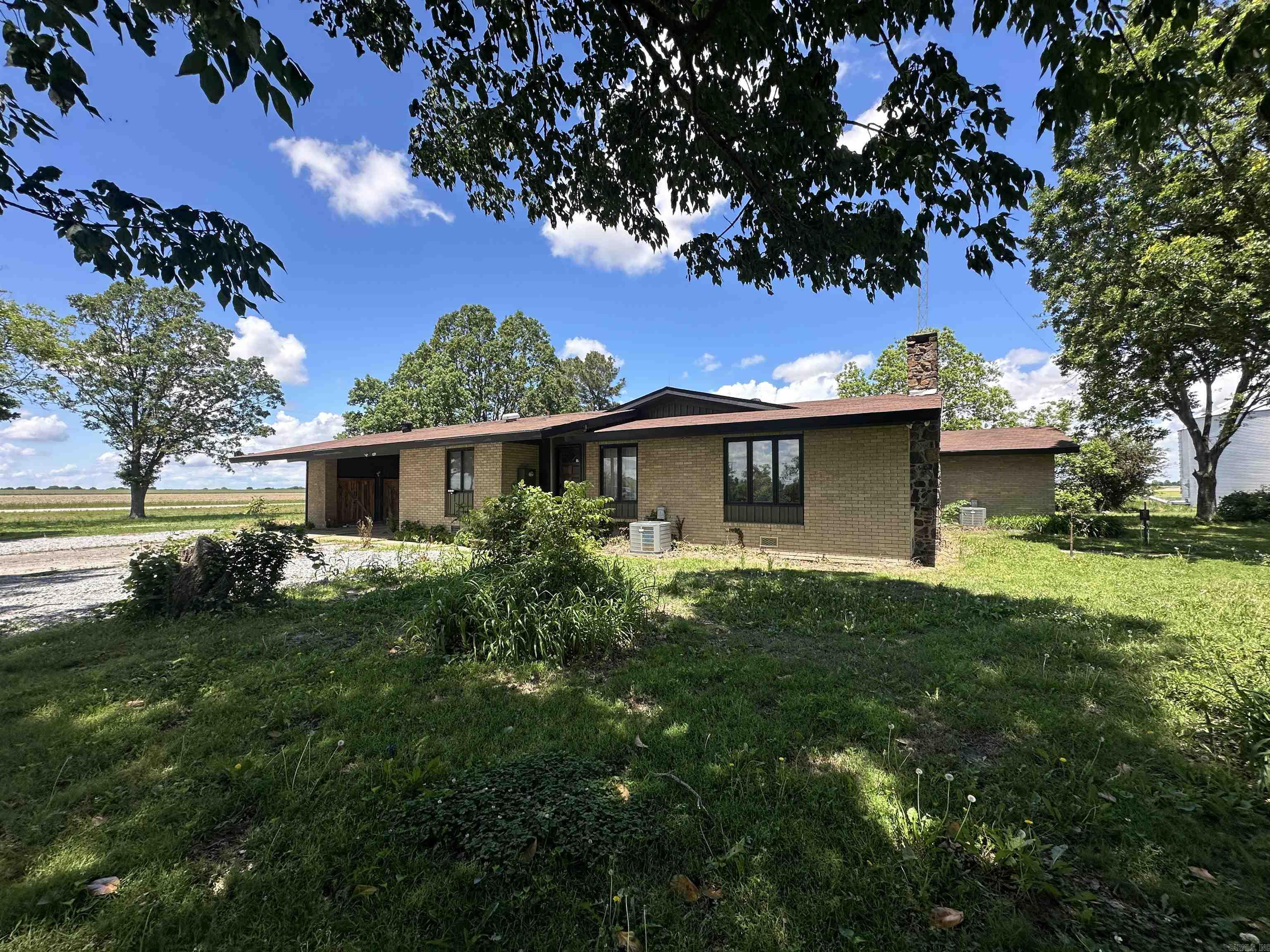 3468 HWY 259  Hickory Ridge, AR