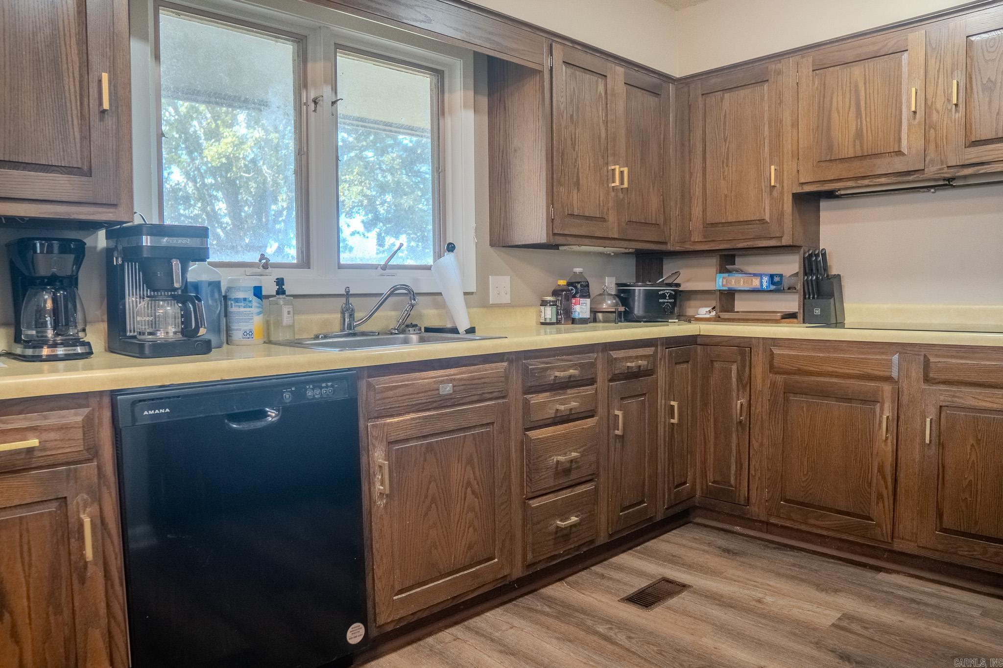 3468 HWY 259  Hickory Ridge, AR