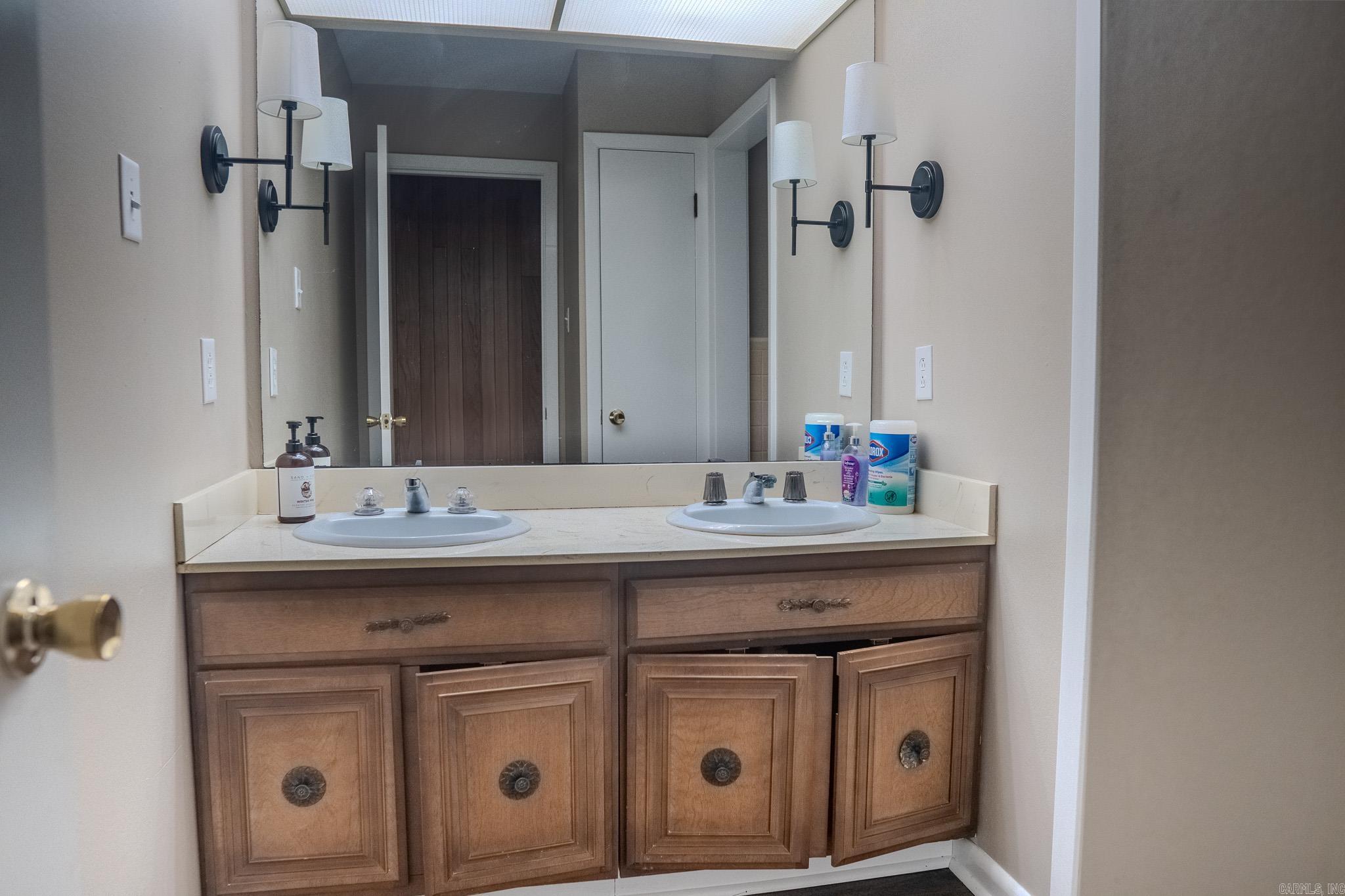 3468 HWY 259  Hickory Ridge, AR