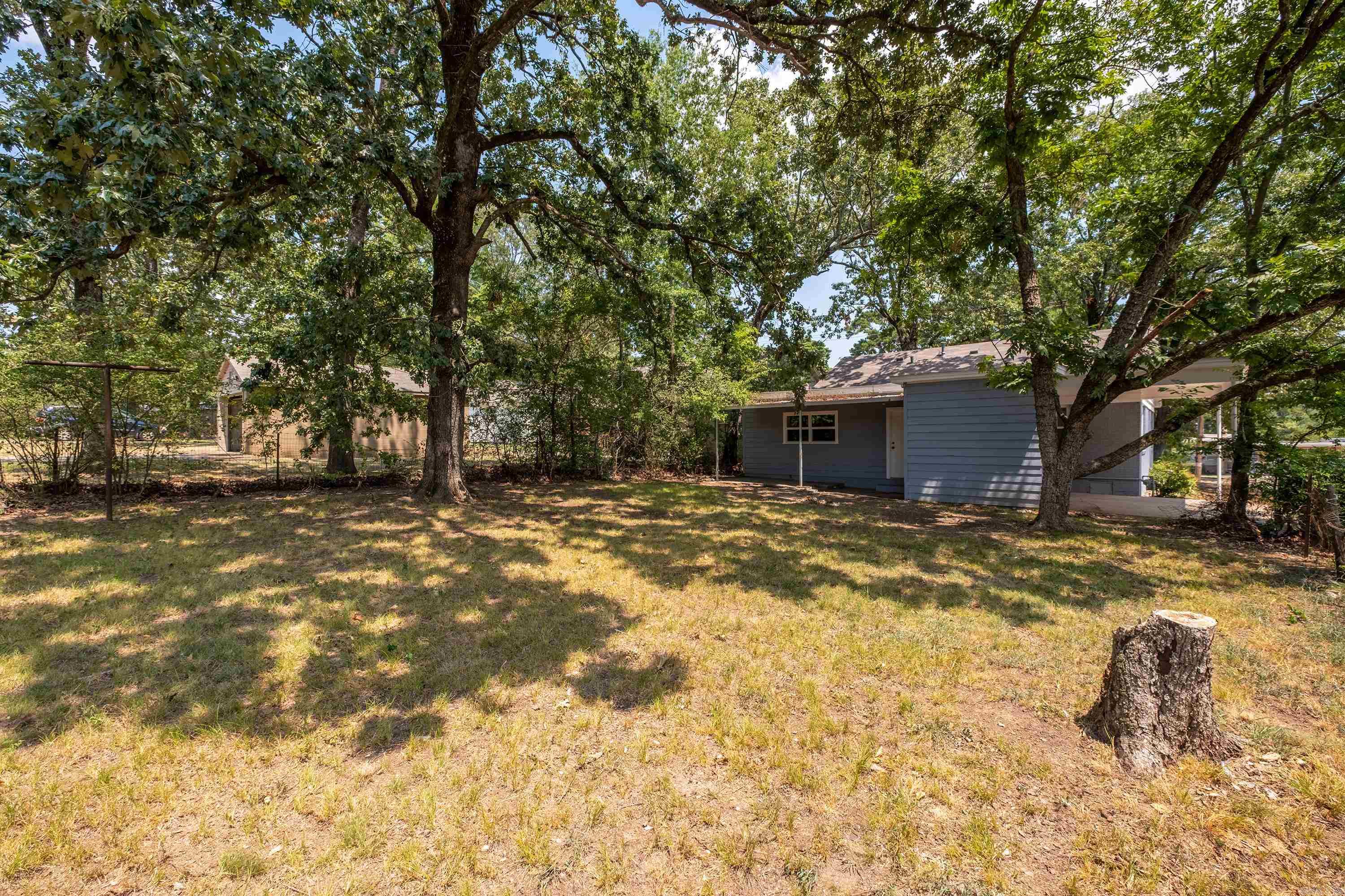 1620 S Harrison  Little Rock, AR