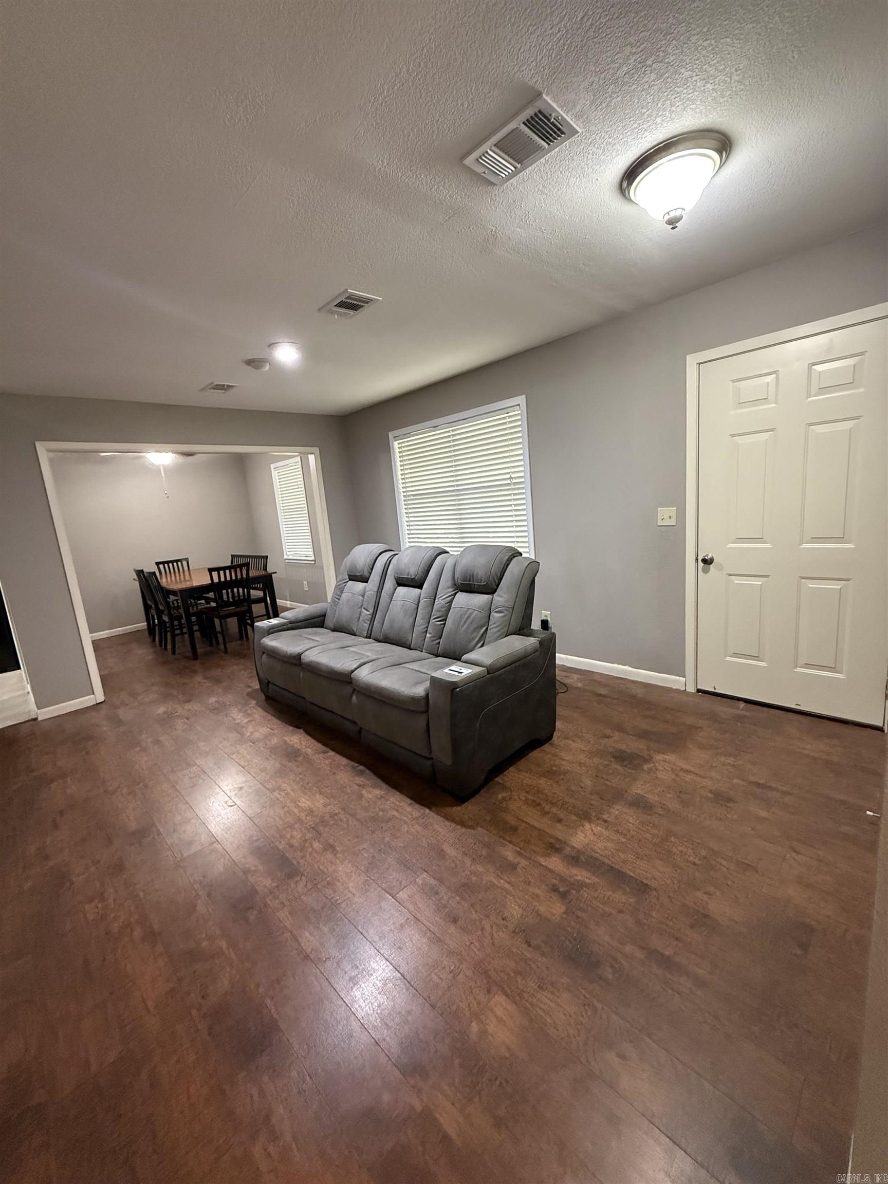 124 Chamblee Dr  Southside, AR