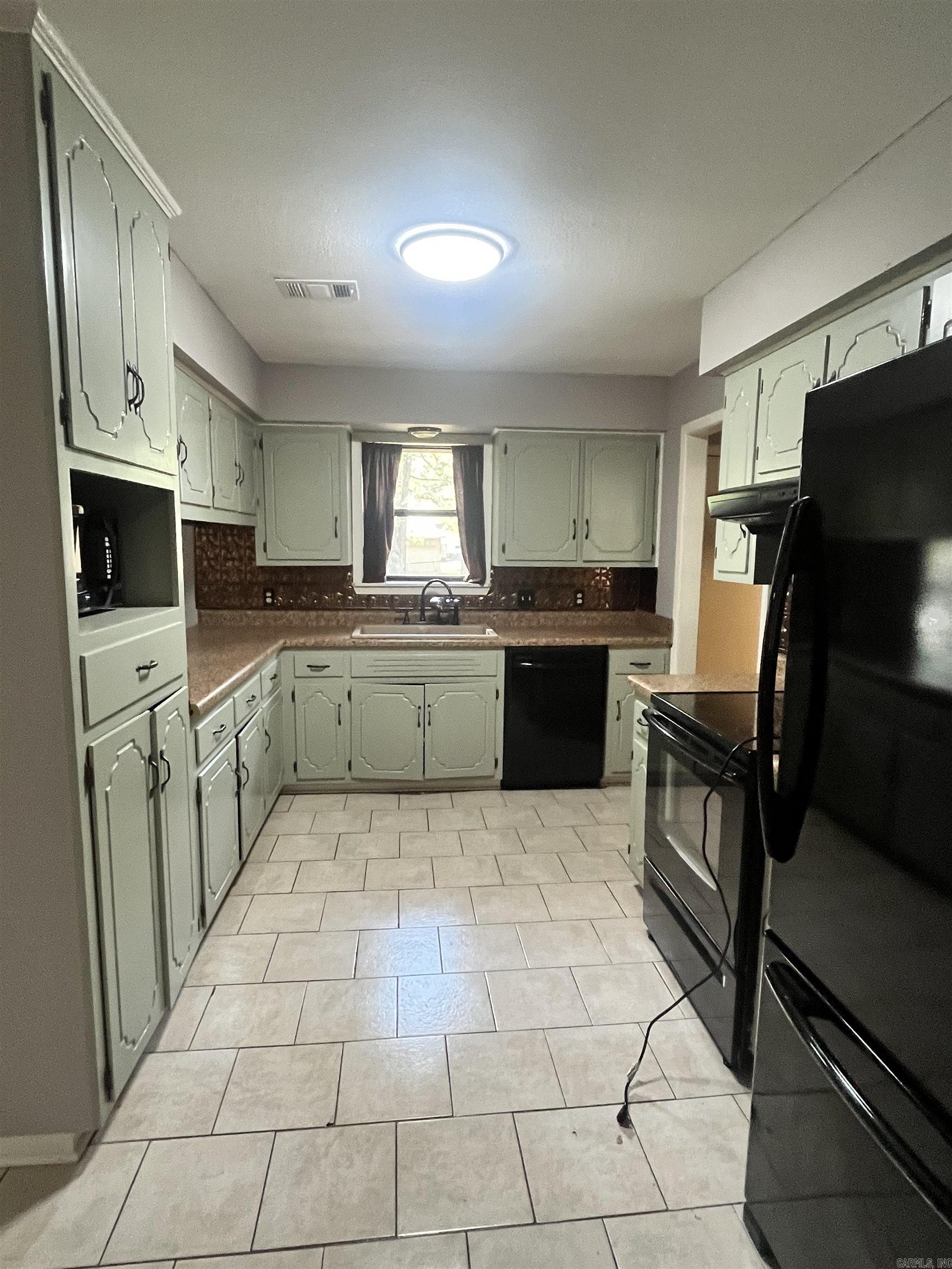 124 Chamblee Dr  Southside, AR