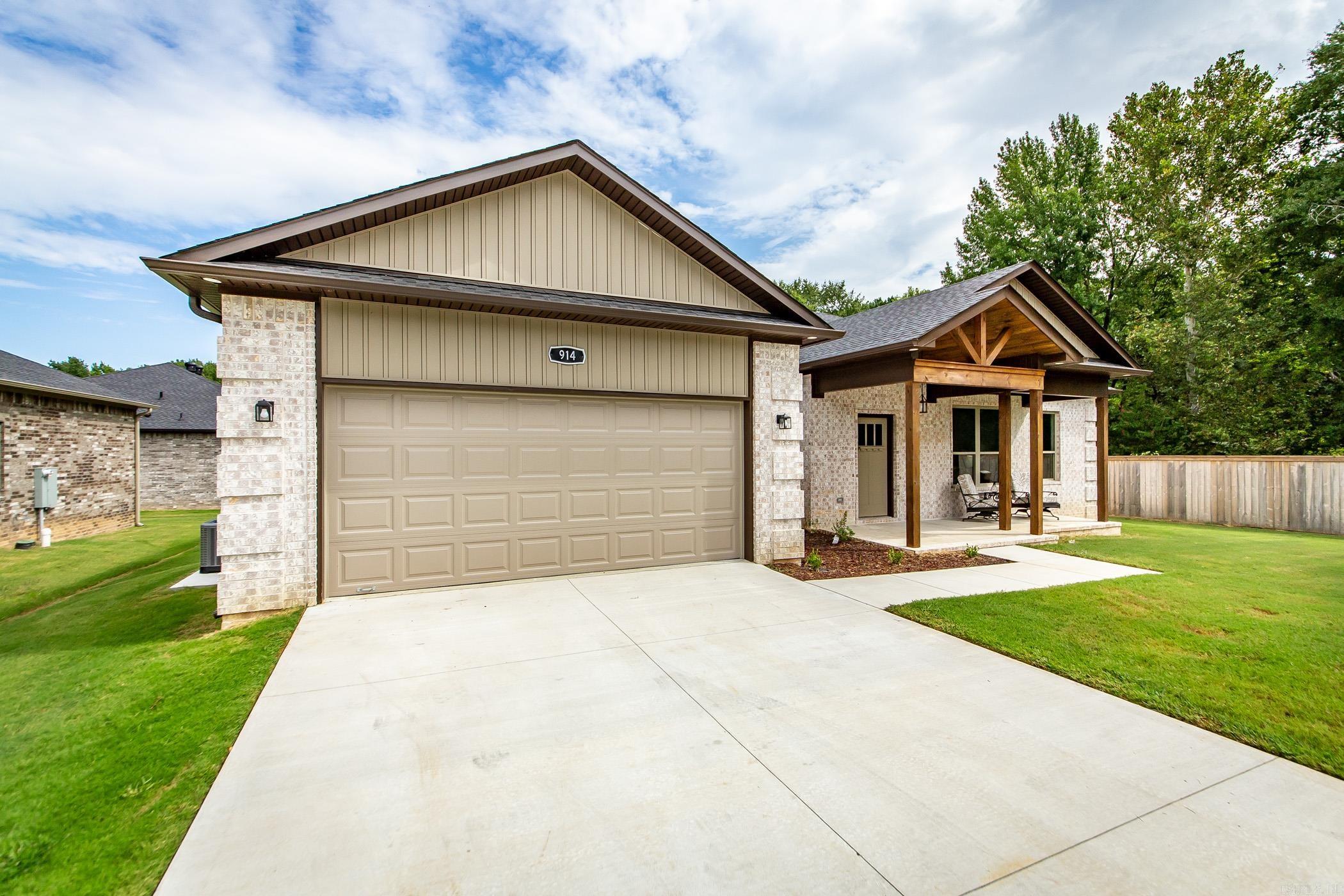 914 E East Dell Vista Cove Cabot, AR 72023