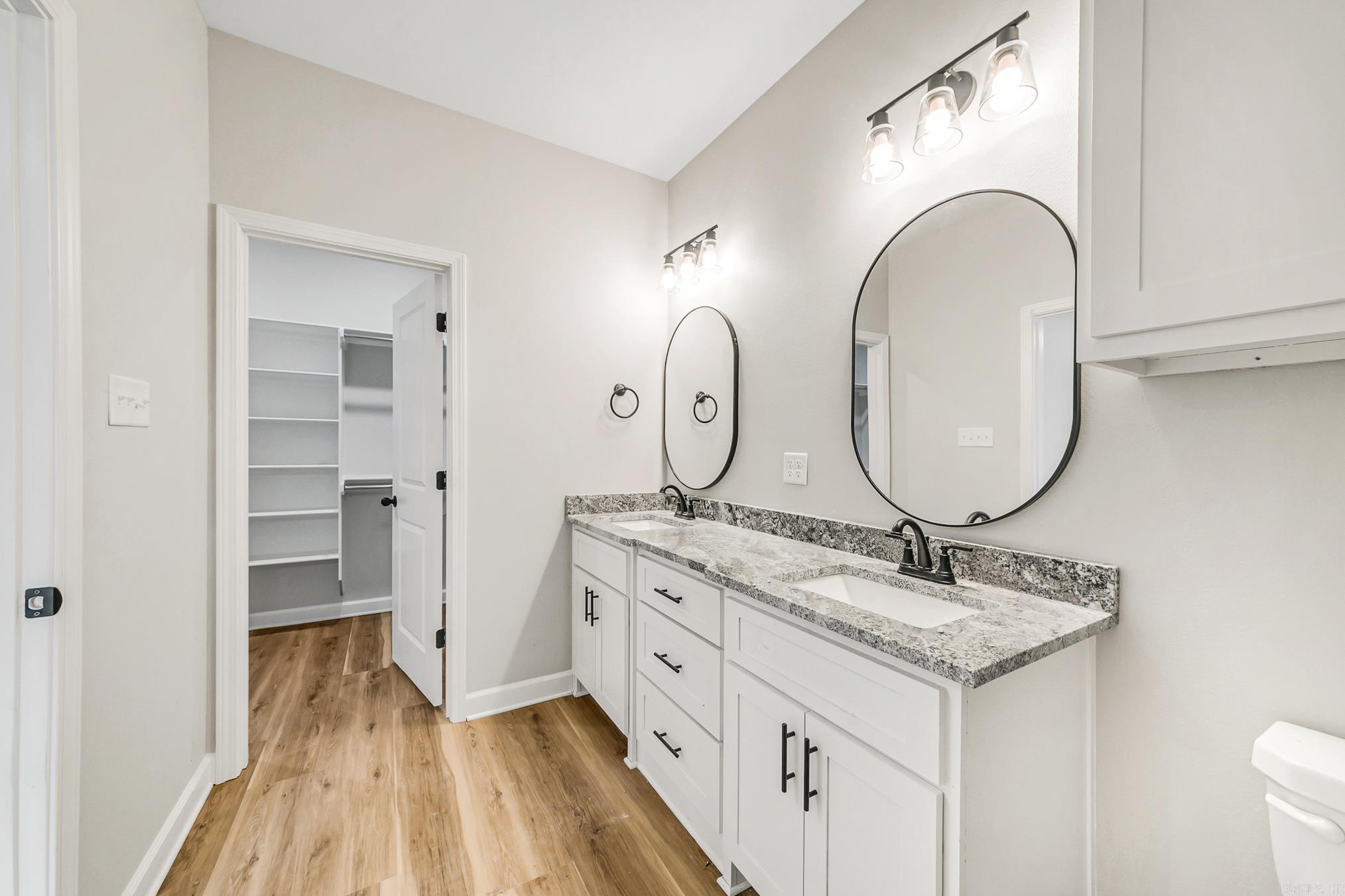 914 E East Dell Vista Cove Cabot, AR 72023