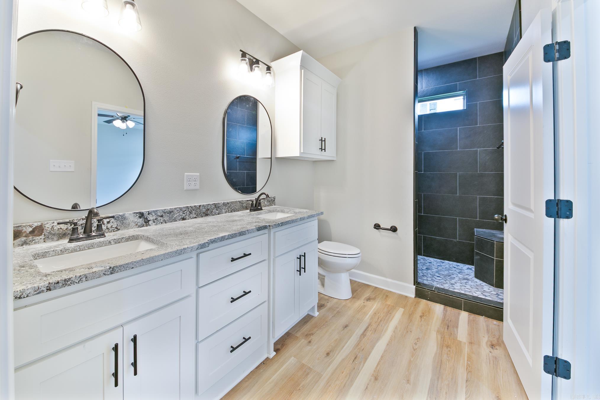 914 E East Dell Vista Cove Cabot, AR 72023