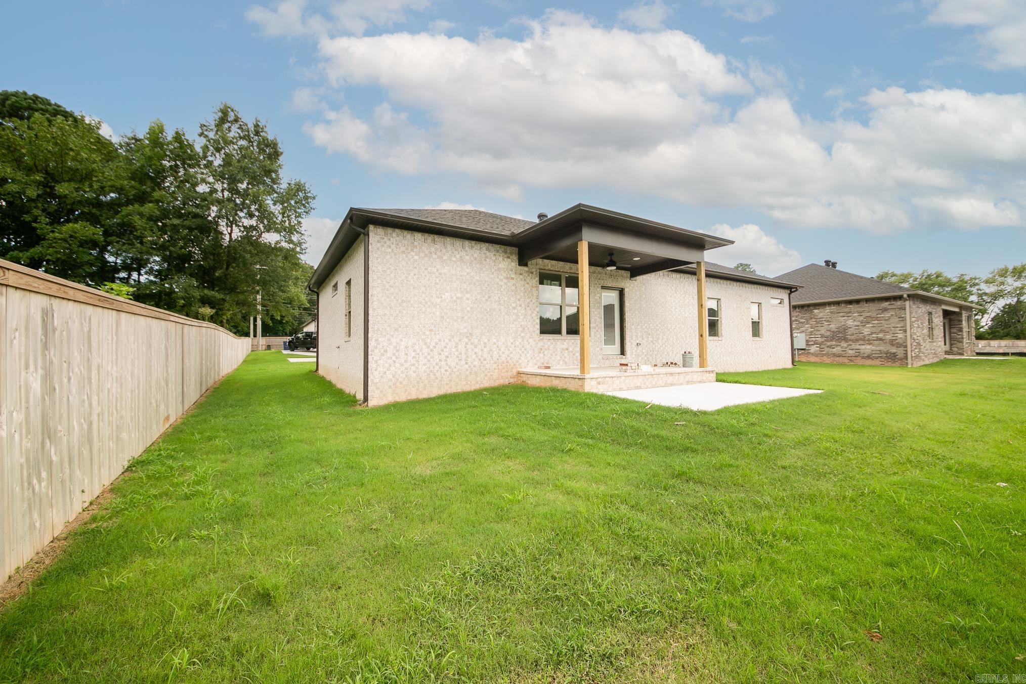 914 E East Dell Vista Cove Cabot, AR 72023