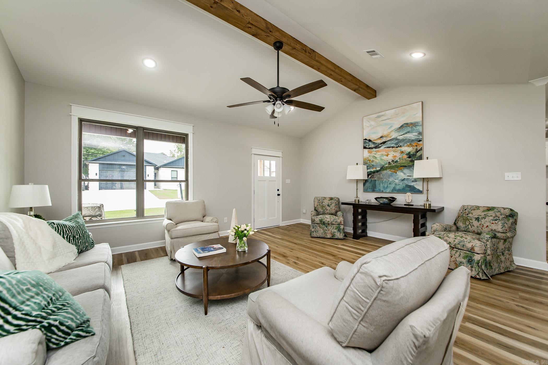 914 E East Dell Vista Cove Cabot, AR 72023