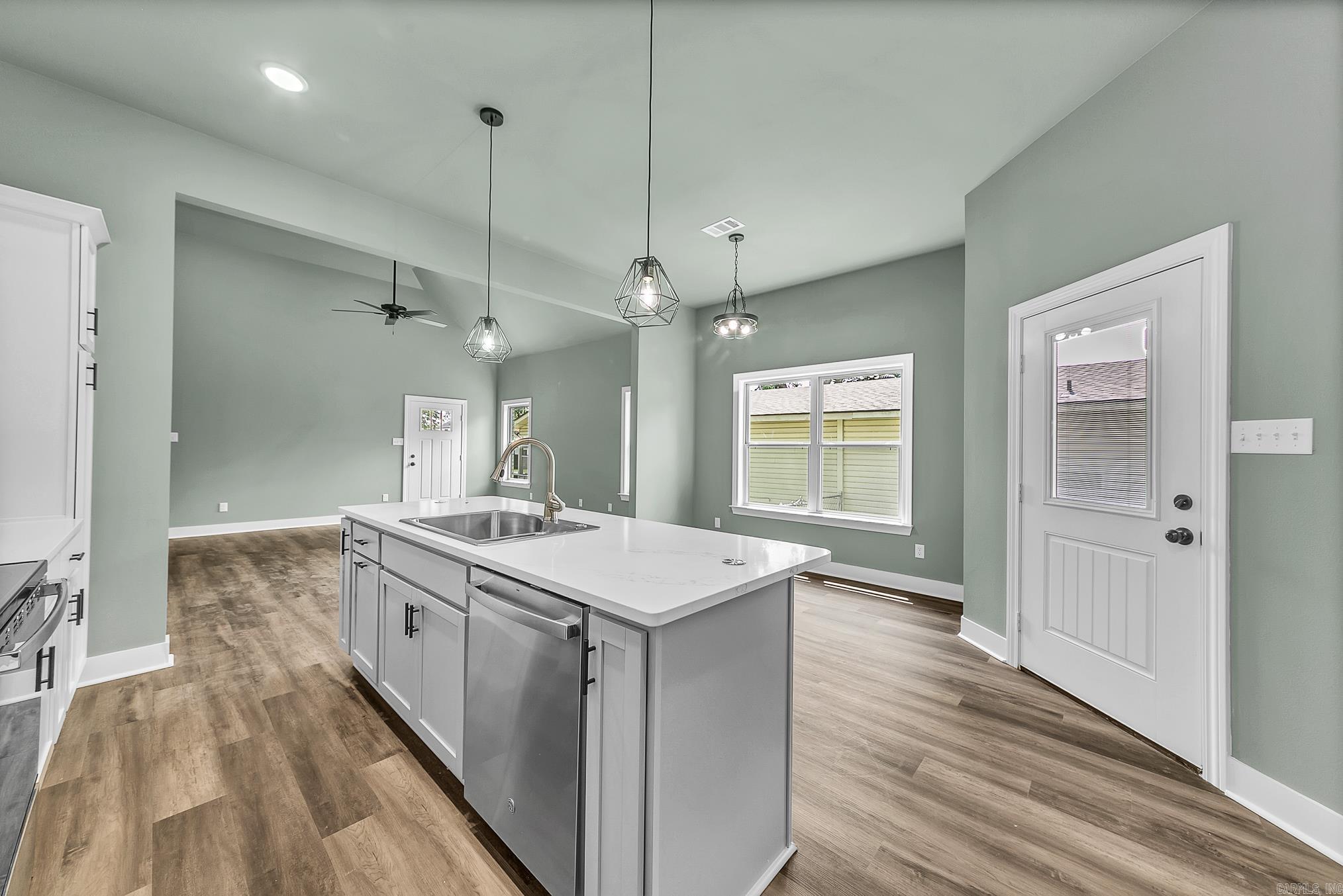 406 N 3rd  Cabot, AR