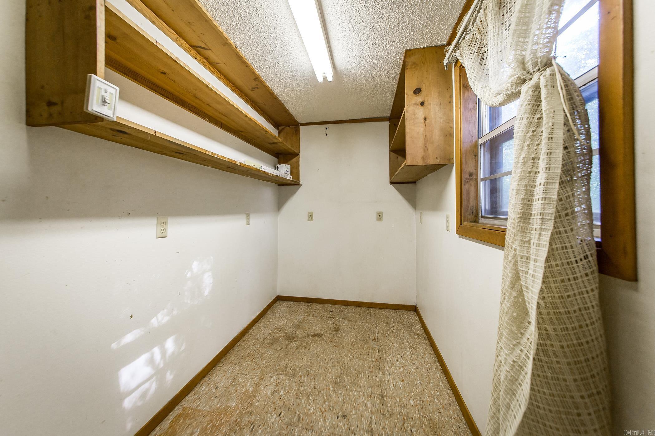 1375 Robin Rd  Jacksonville, AR
