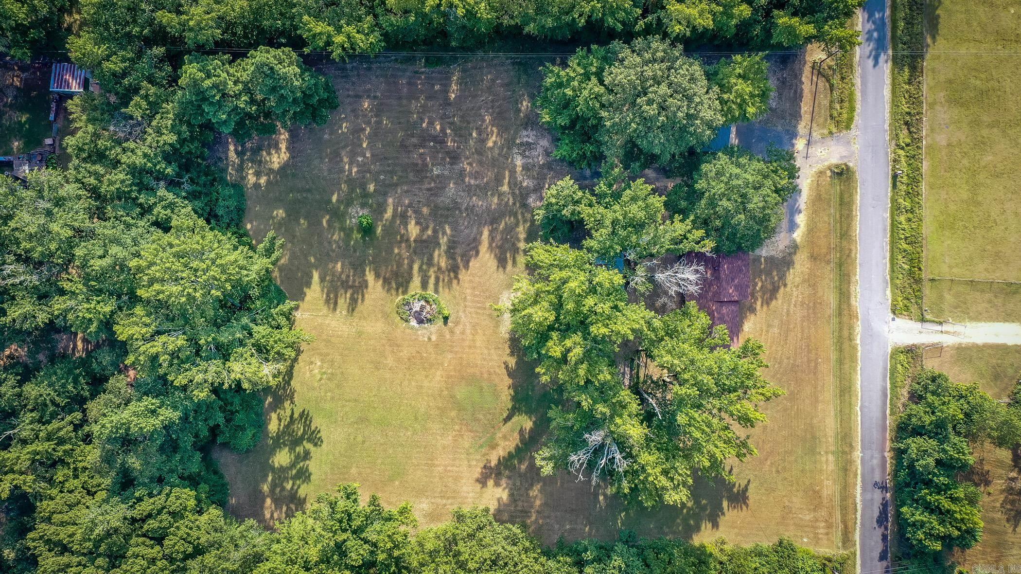 1375 Robin Rd  Jacksonville, AR