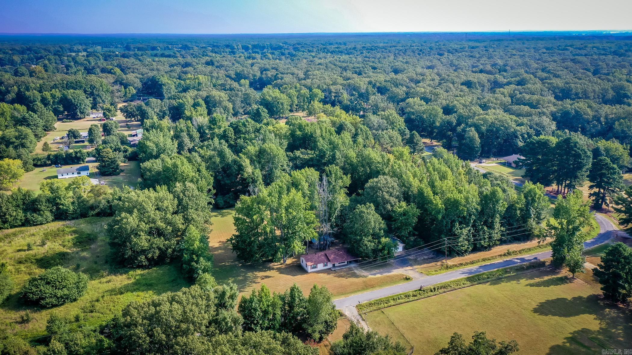 1375 Robin Rd  Jacksonville, AR