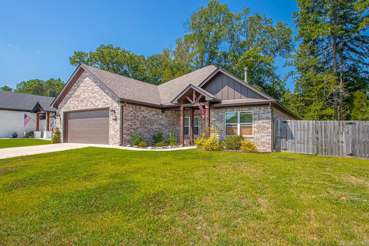 1465 Woolridge Drive  Benton, AR