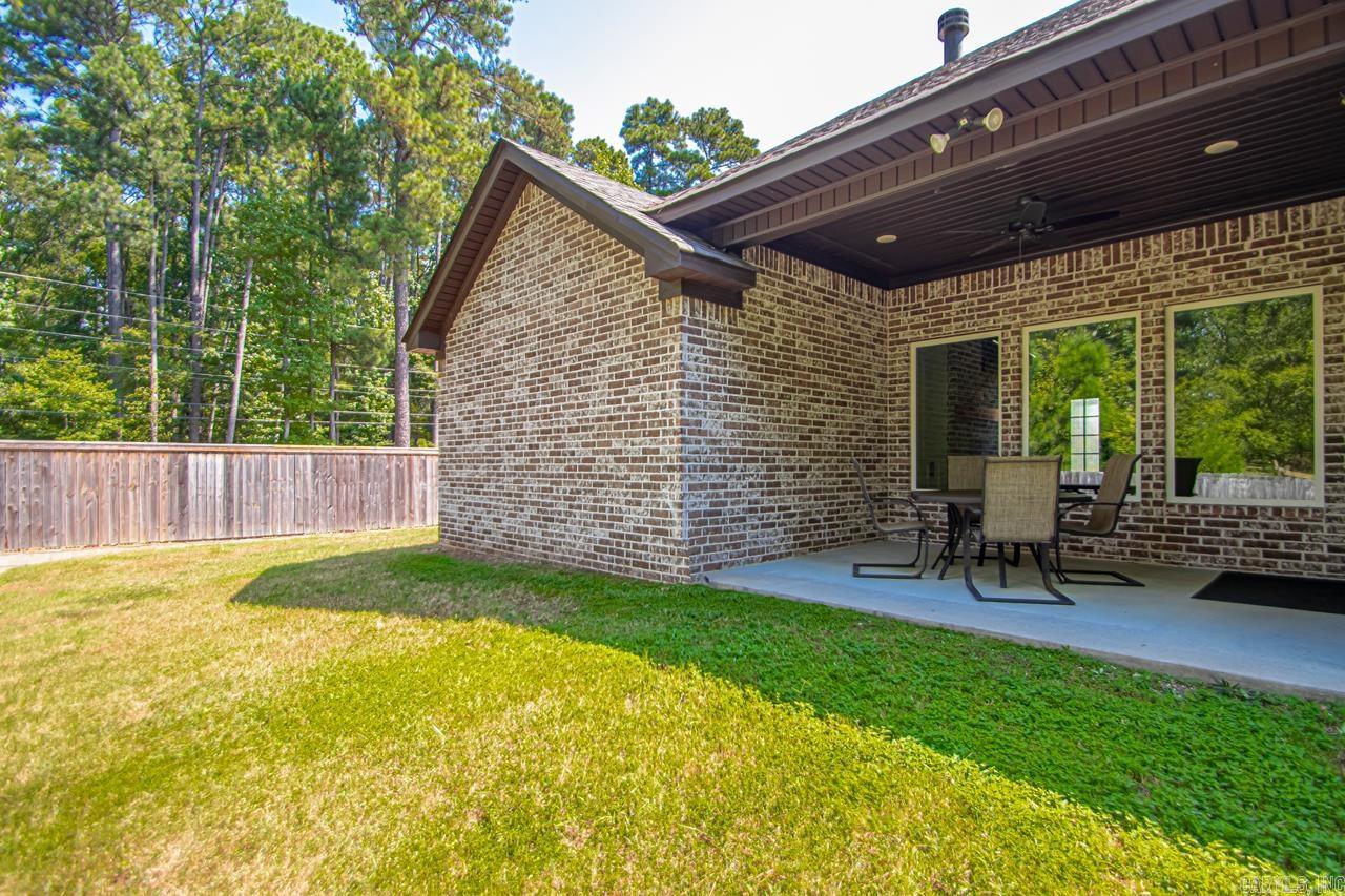 1465 Woolridge Drive  Benton, AR
