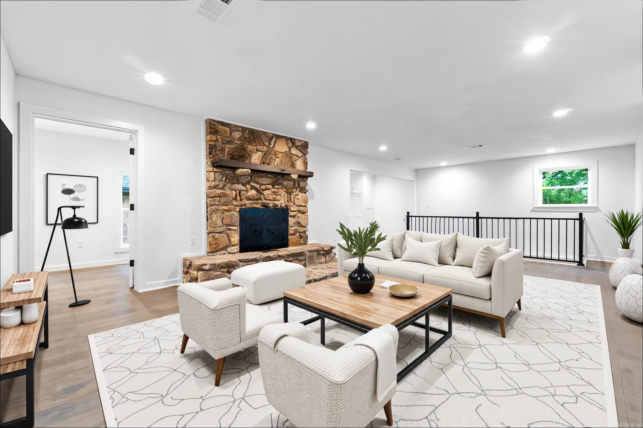 3237 College  Conway, AR